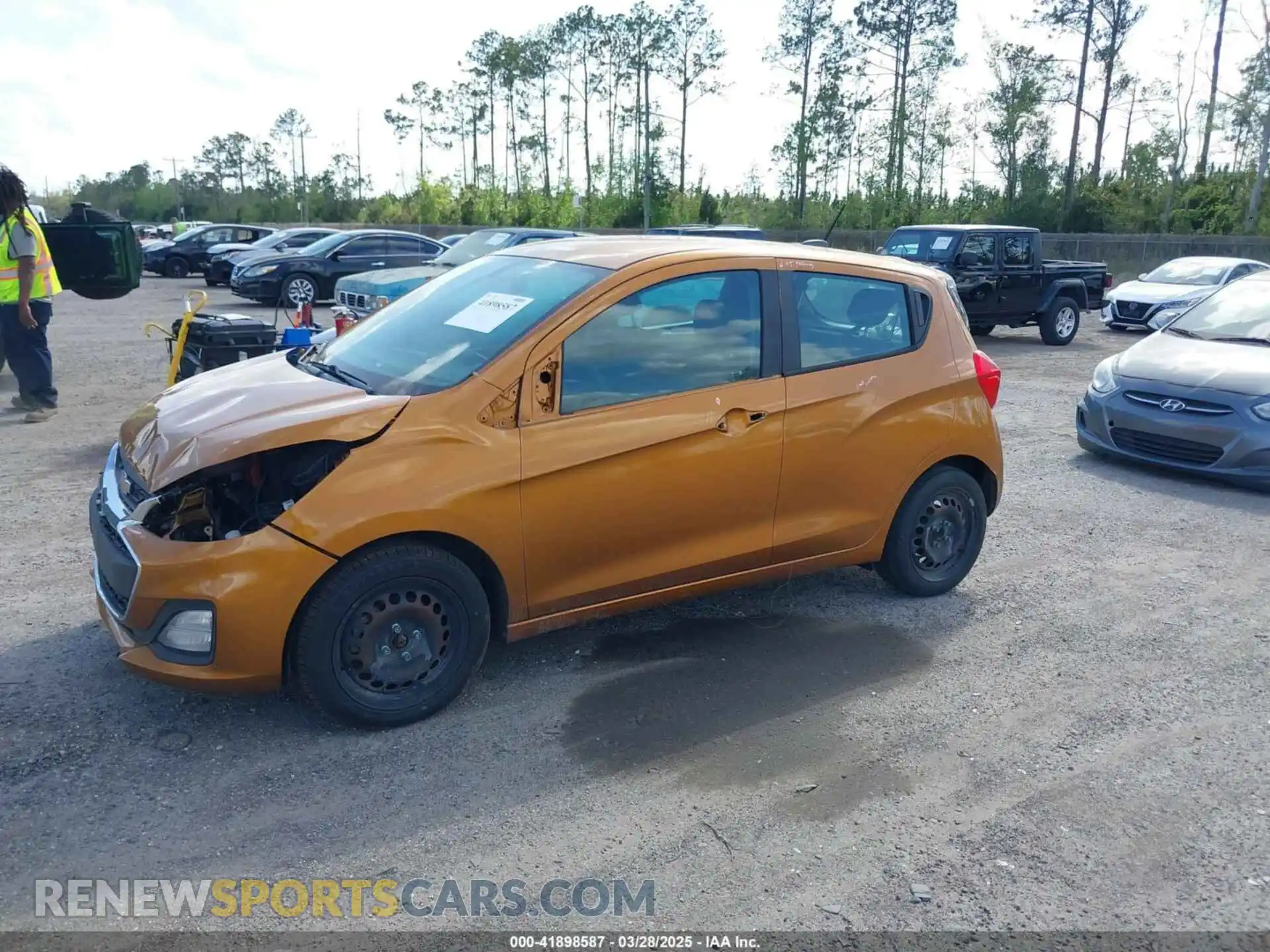 2 Photograph of a damaged car KL8CB6SA7LC408314 CHEVROLET SPARK 2020
