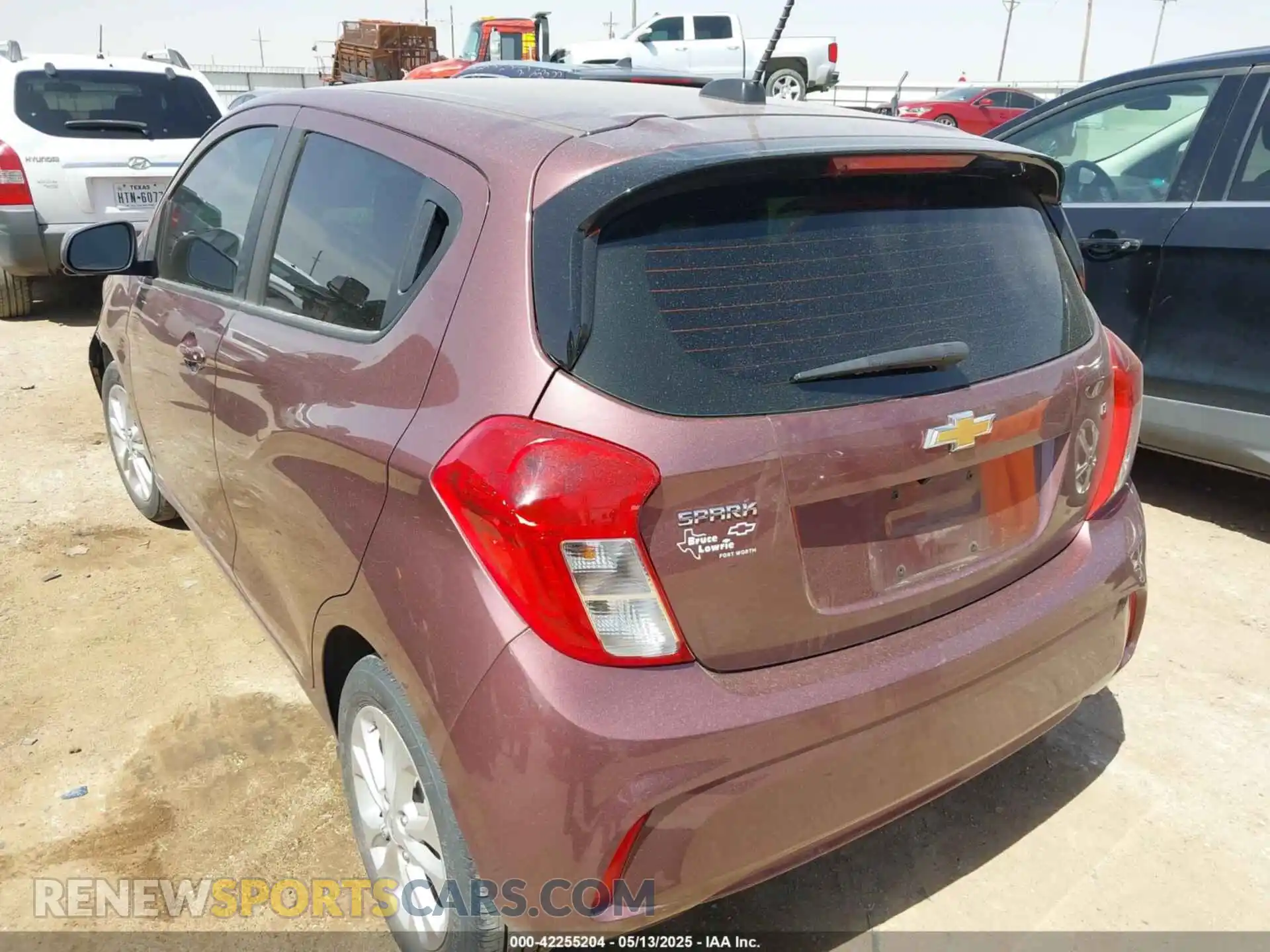 3 Photograph of a damaged car KL8CD6SA0LC415163 CHEVROLET SPARK 2020