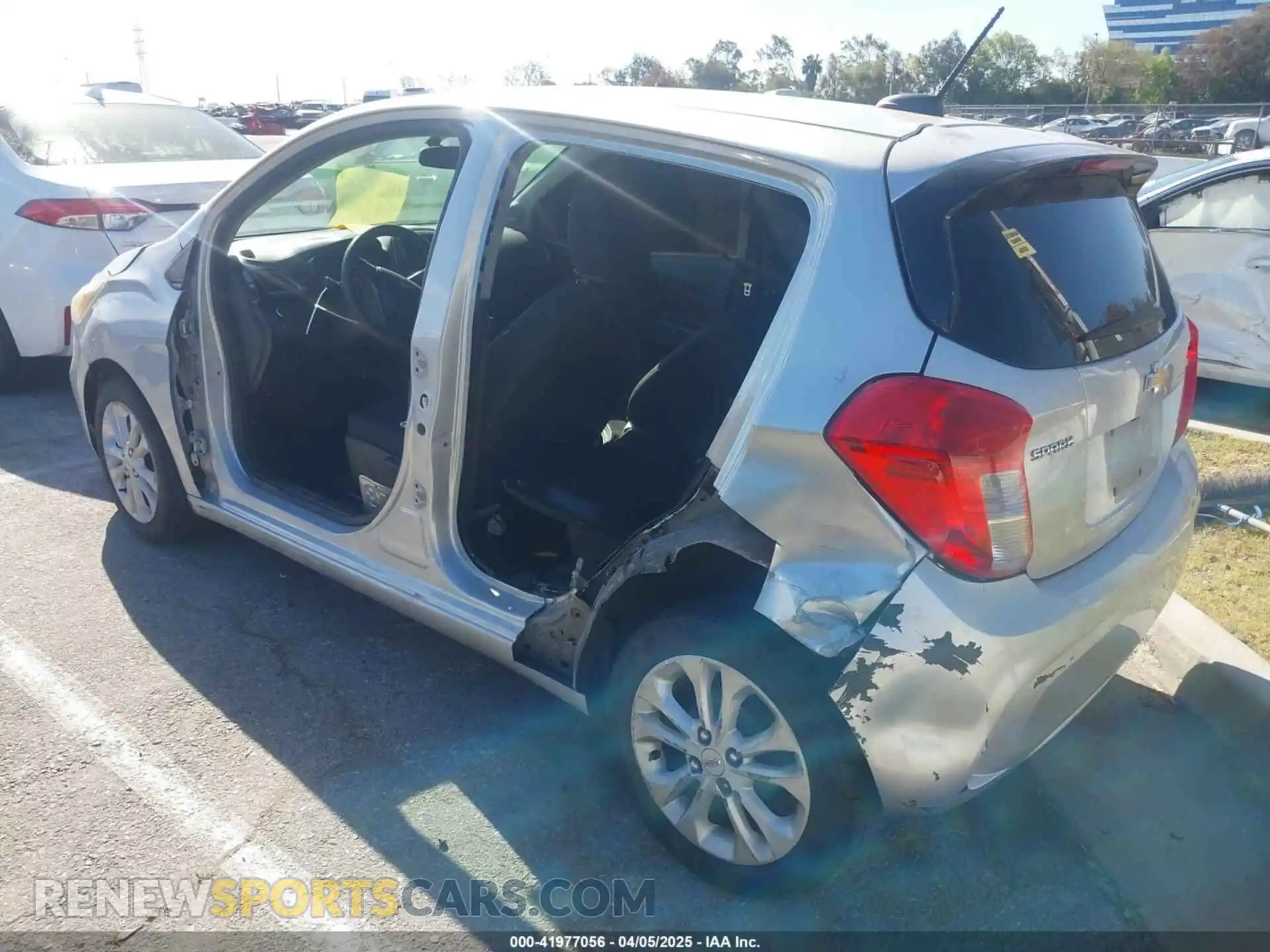 3 Photograph of a damaged car KL8CD6SA0LC461897 CHEVROLET SPARK 2020