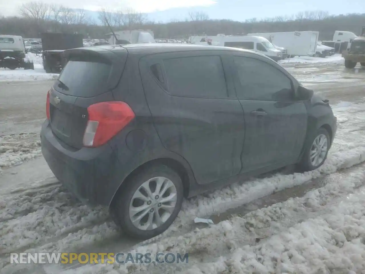 3 Photograph of a damaged car KL8CD6SA1LC450651 CHEVROLET SPARK 2020