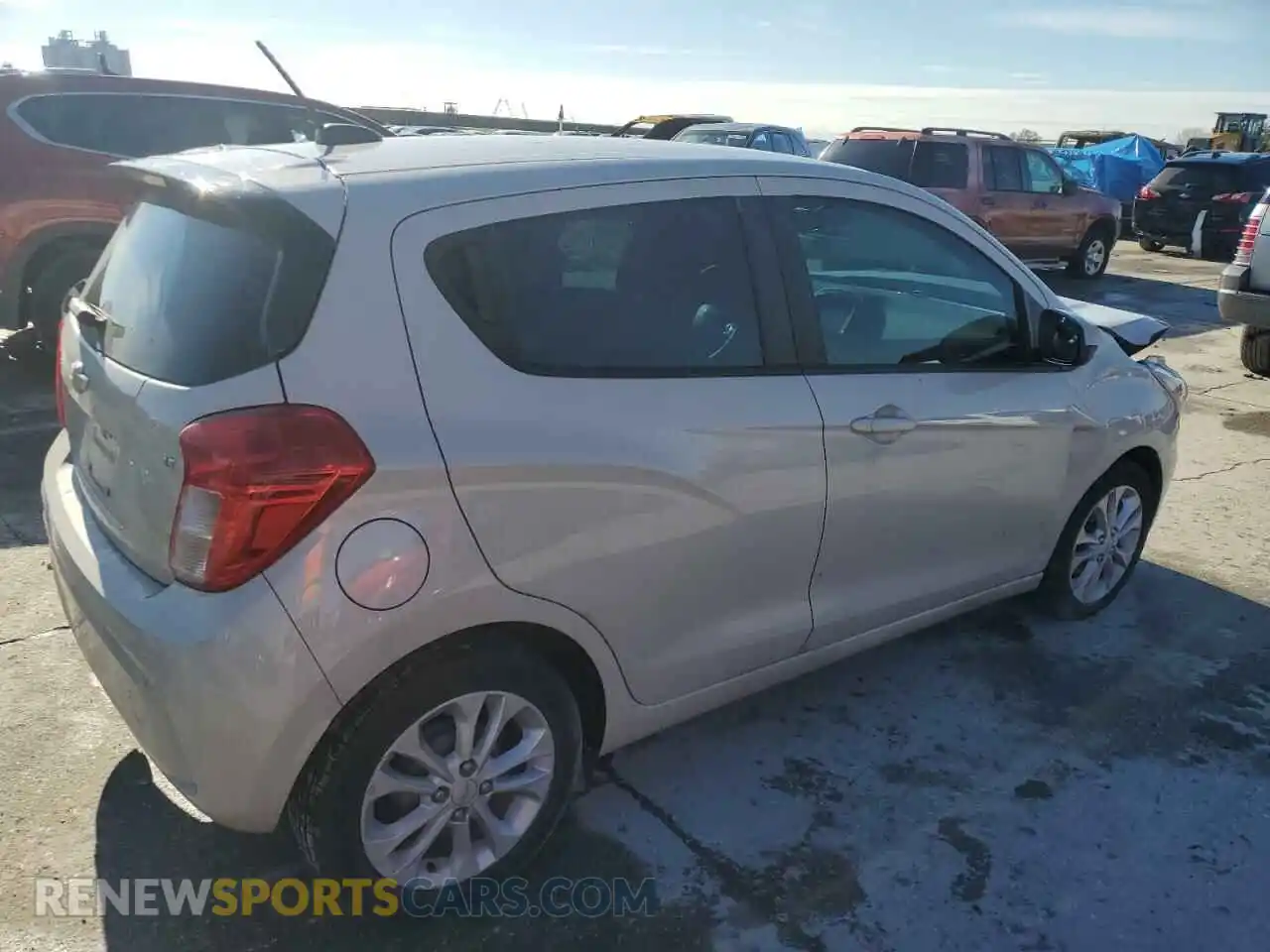 3 Photograph of a damaged car KL8CD6SA1LC479728 CHEVROLET SPARK 2020