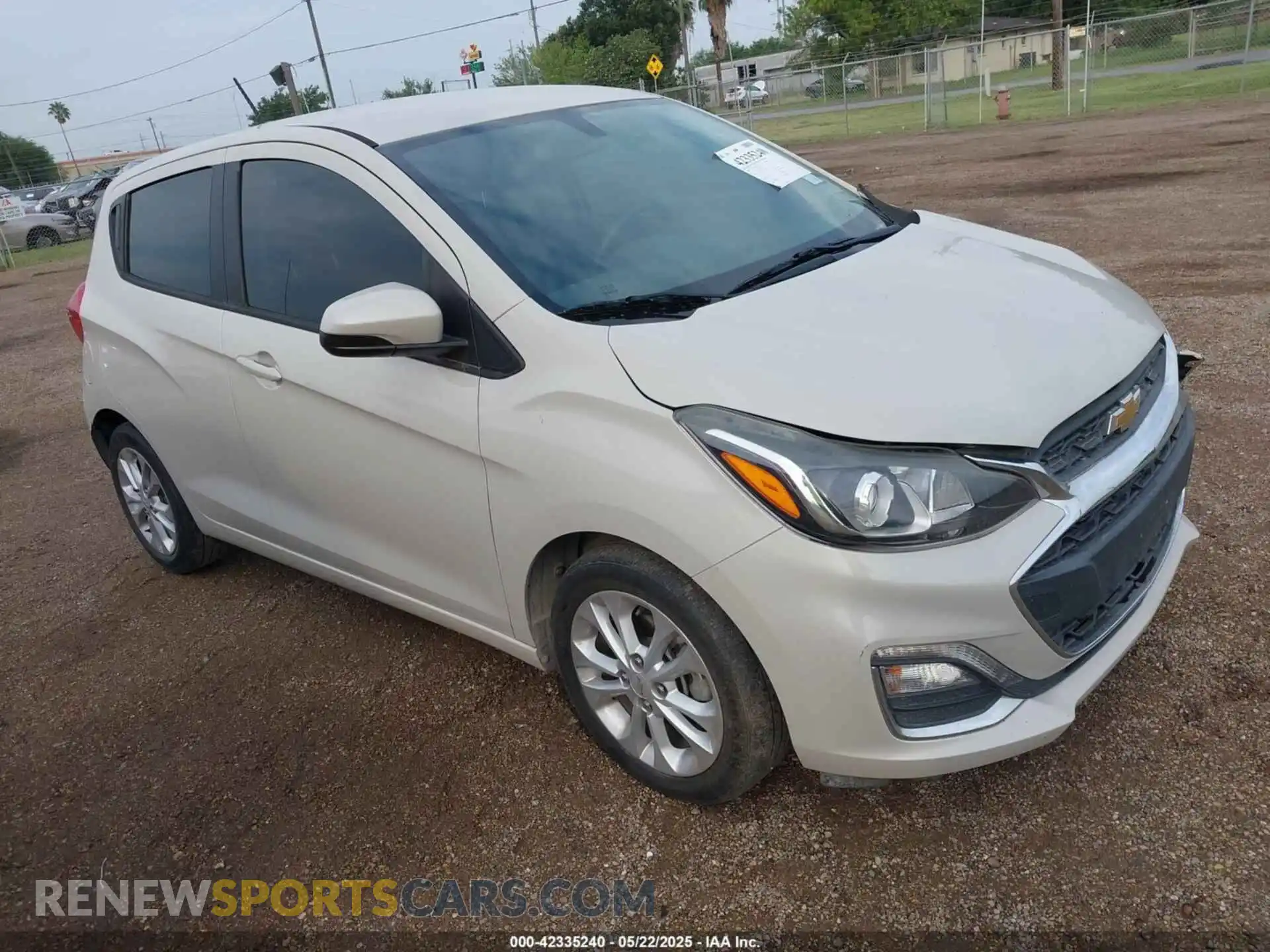 1 Photograph of a damaged car KL8CD6SA5LC445078 CHEVROLET SPARK 2020