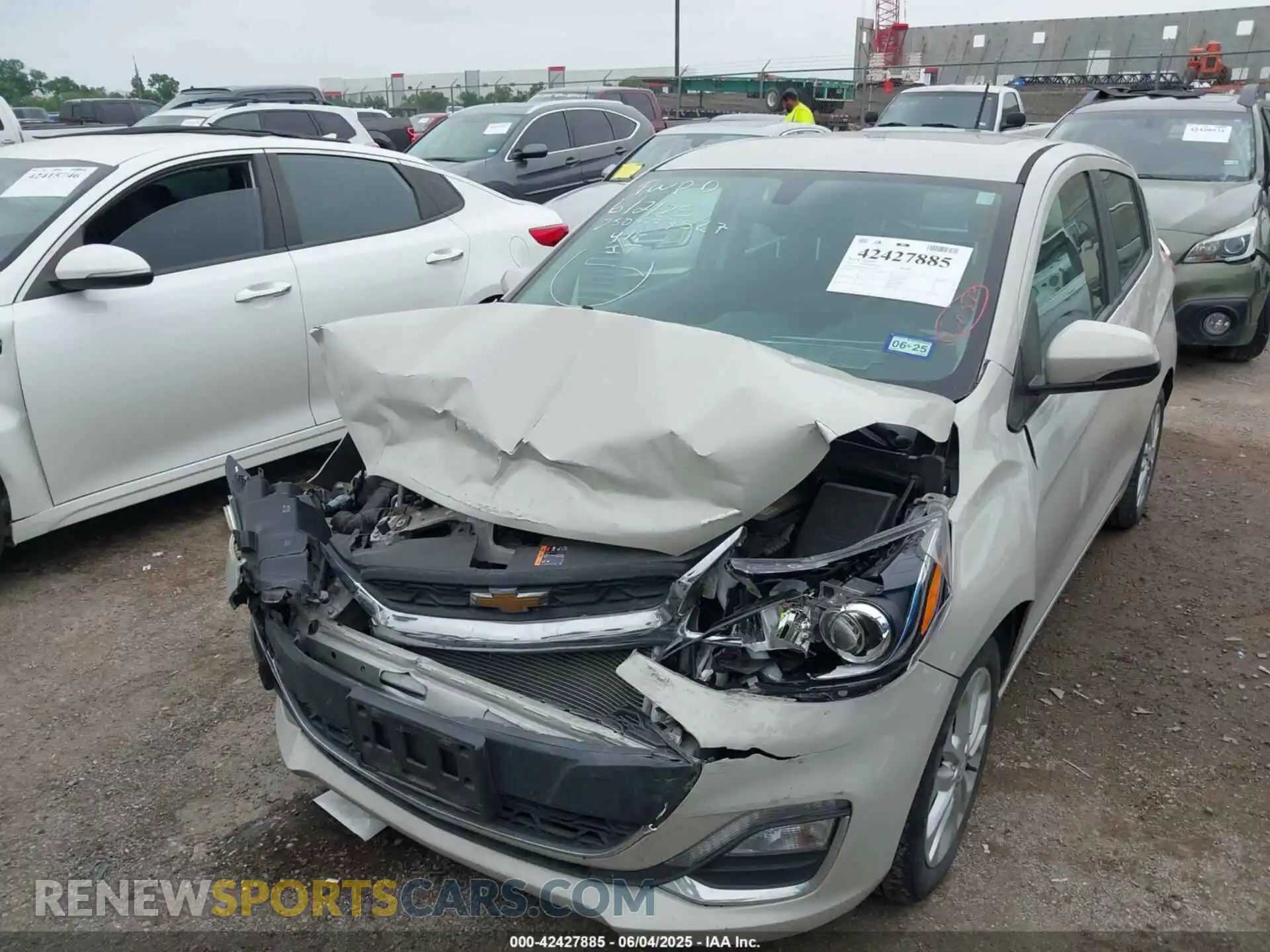 2 Фотография поврежденного автомобиля KL8CD6SA6LC469678 CHEVROLET SPARK 2020