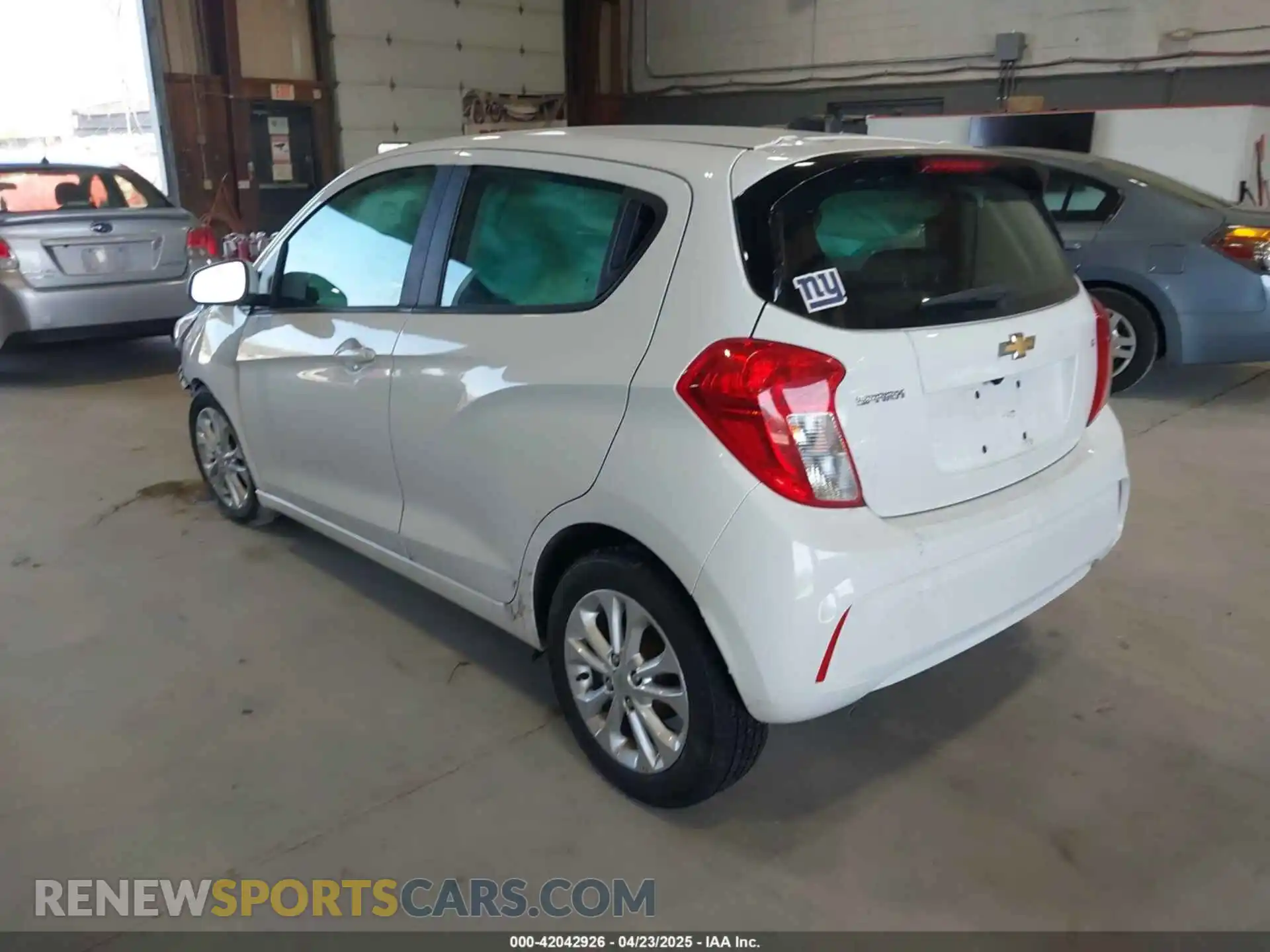 3 Photograph of a damaged car KL8CD6SA8LC442255 CHEVROLET SPARK 2020