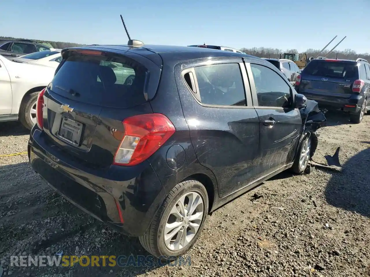 3 Photograph of a damaged car KL8CD6SA8LC453935 CHEVROLET SPARK 2020