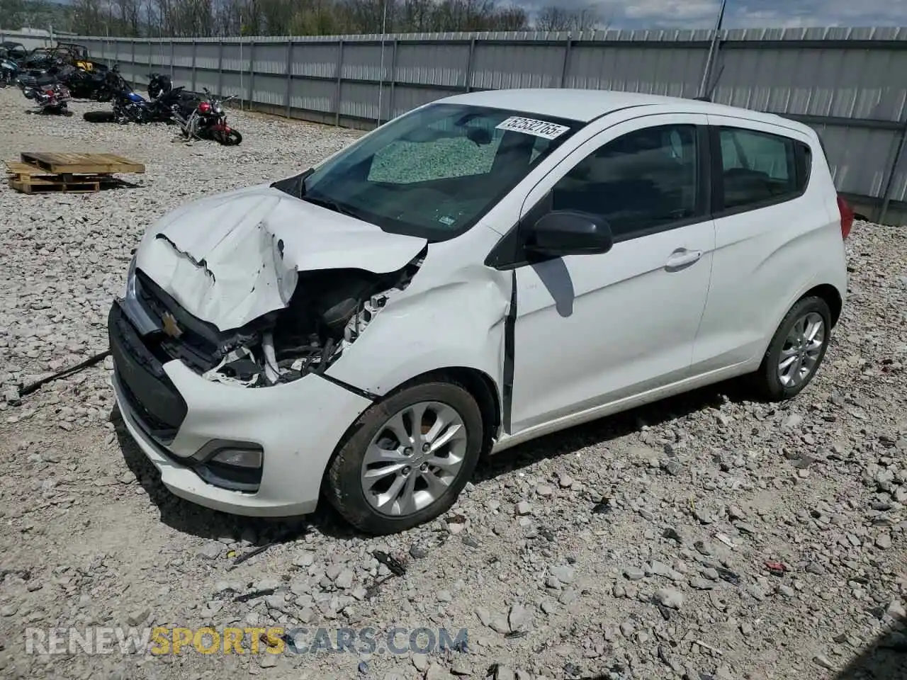 1 Photograph of a damaged car KL8CD6SA9LC419258 CHEVROLET SPARK 2020