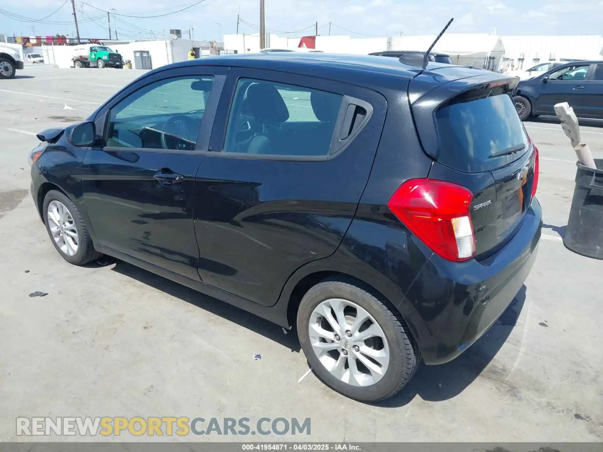 3 Photograph of a damaged car KL8CD6SAXLC428129 CHEVROLET SPARK 2020