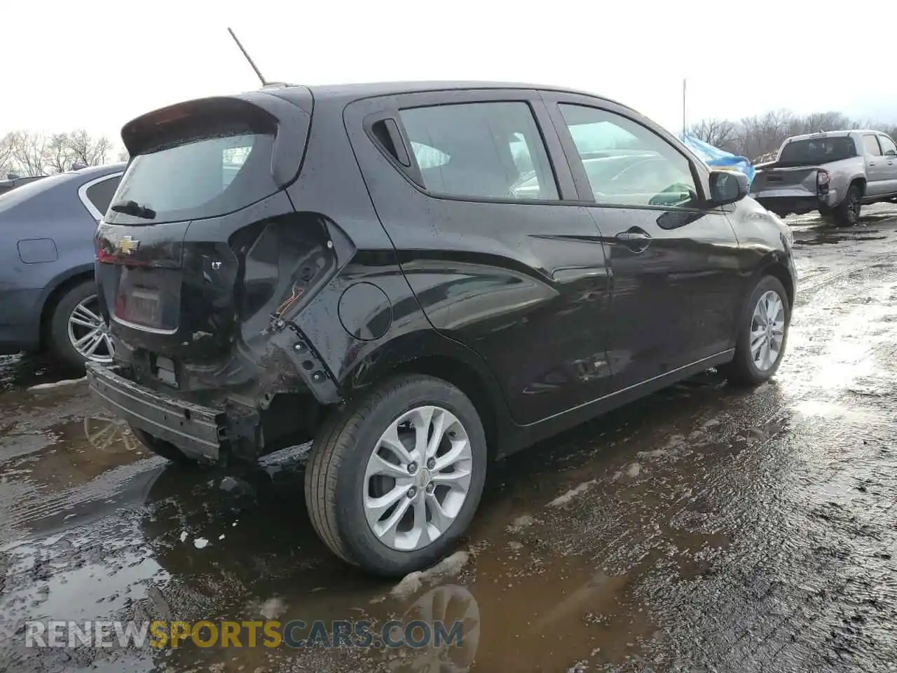 3 Photograph of a damaged car KL8CD6SAXLC463964 CHEVROLET SPARK 2020