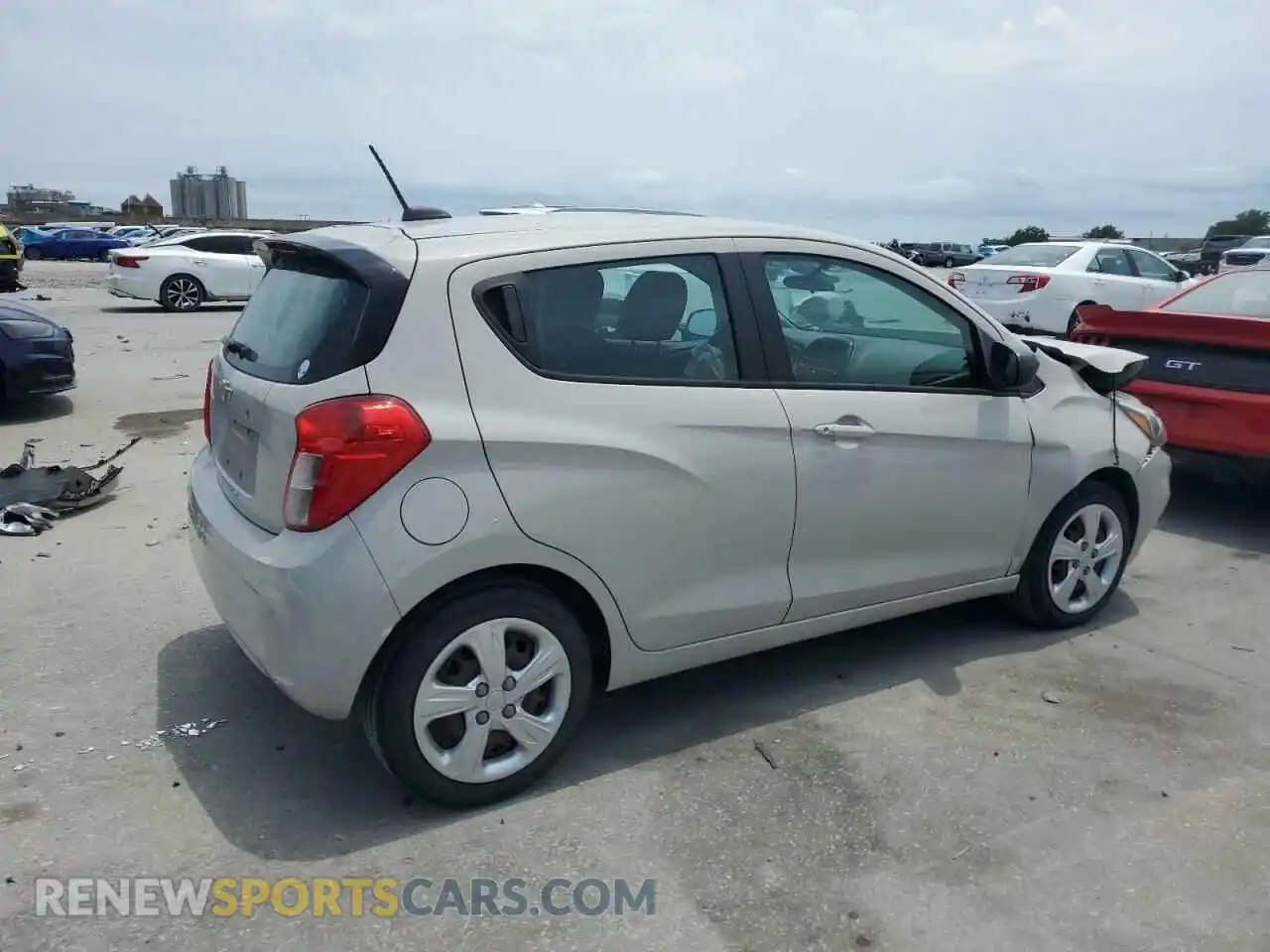 3 Photograph of a damaged car KL8CB6SA3MC712841 CHEVROLET SPARK 2021