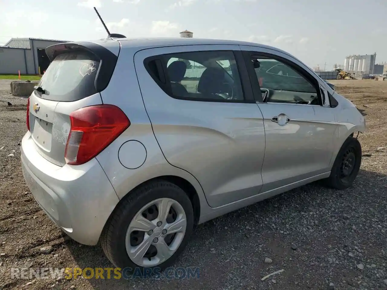 3 Photograph of a damaged car KL8CB6SA4MC730751 CHEVROLET SPARK 2021