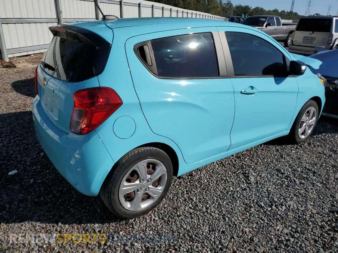 3 Photograph of a damaged car KL8CB6SA6MC227139 CHEVROLET SPARK 2021