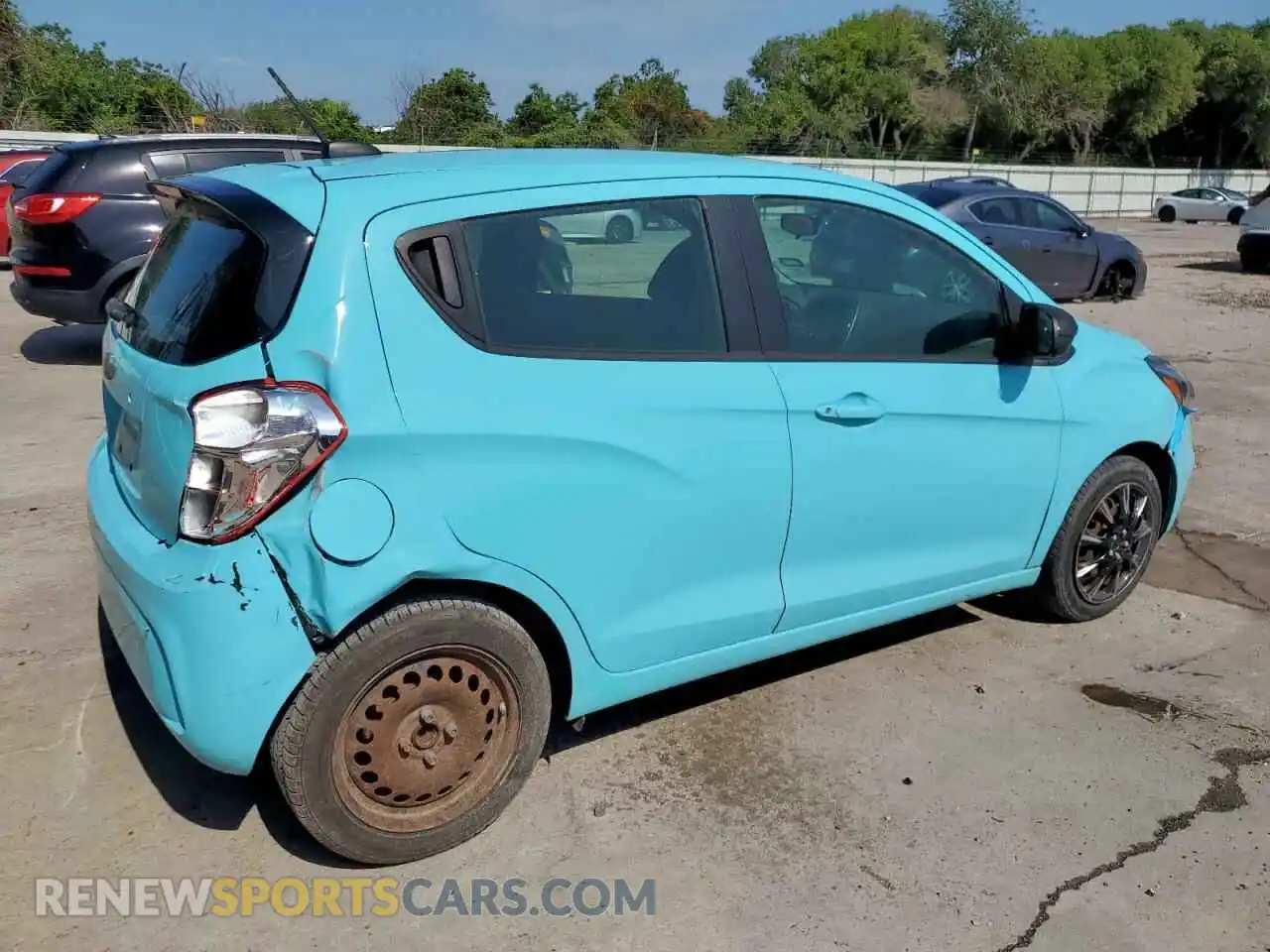 3 Photograph of a damaged car KL8CB6SA6MC709156 CHEVROLET SPARK 2021