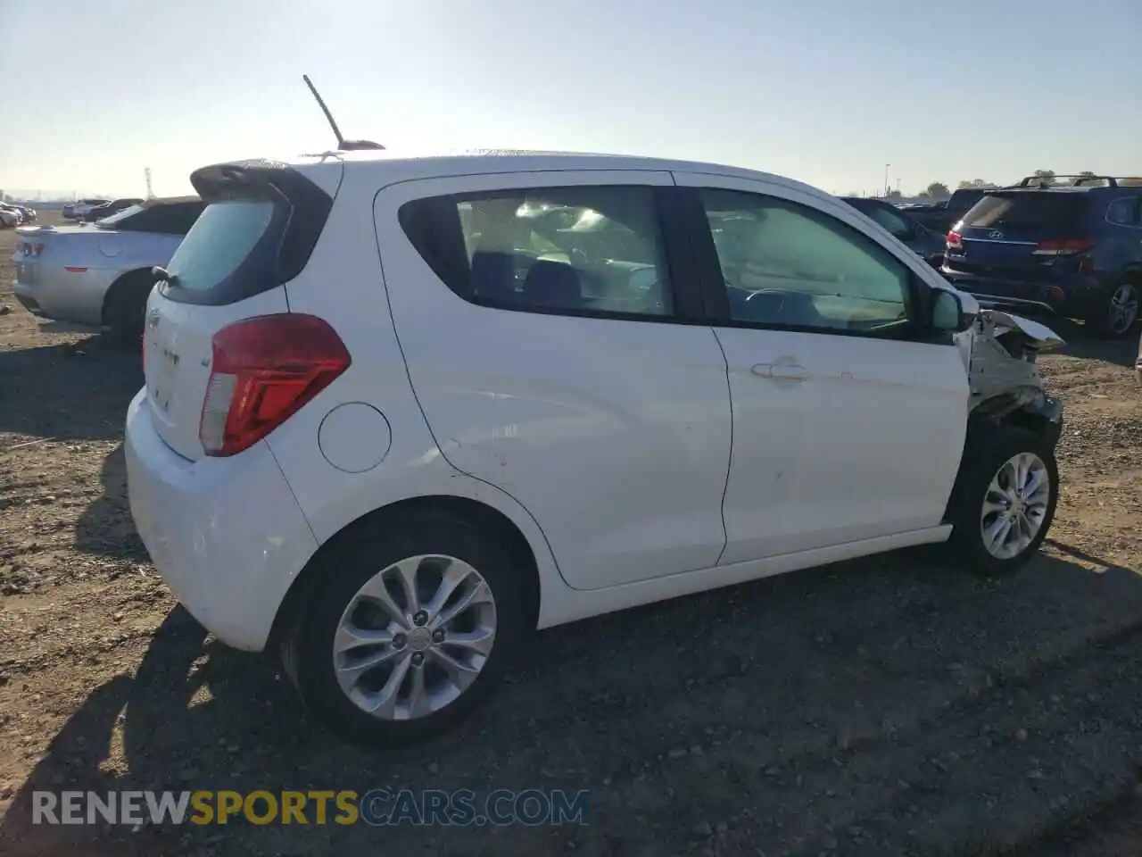 3 Photograph of a damaged car KL8CD6SA0MC217491 CHEVROLET SPARK 2021