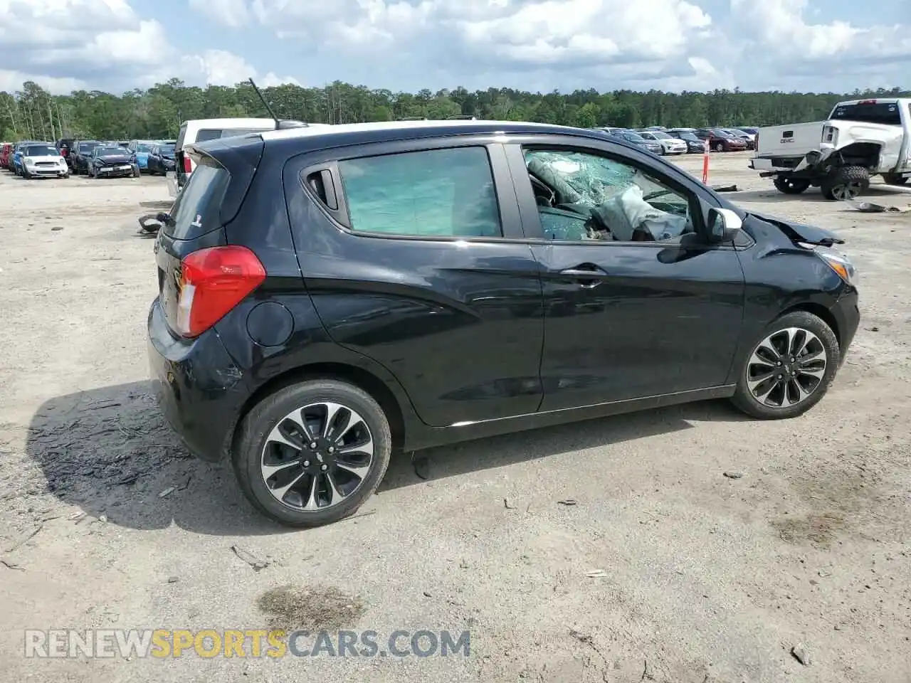 3 Photograph of a damaged car KL8CD6SA7MC226477 CHEVROLET SPARK 2021
