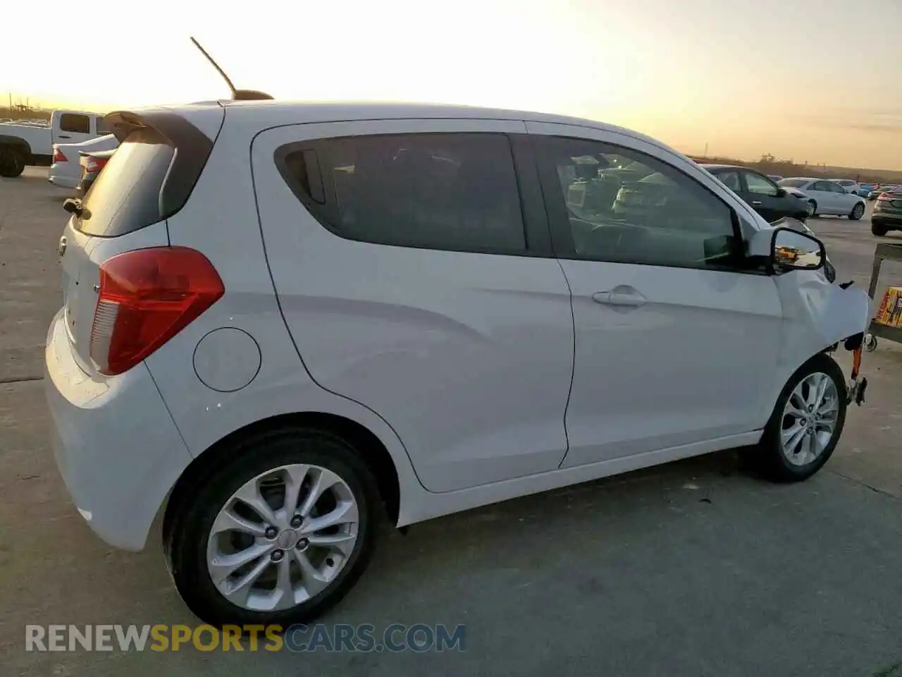 3 Photograph of a damaged car KL8CD6SA1NC005667 CHEVROLET SPARK 2022