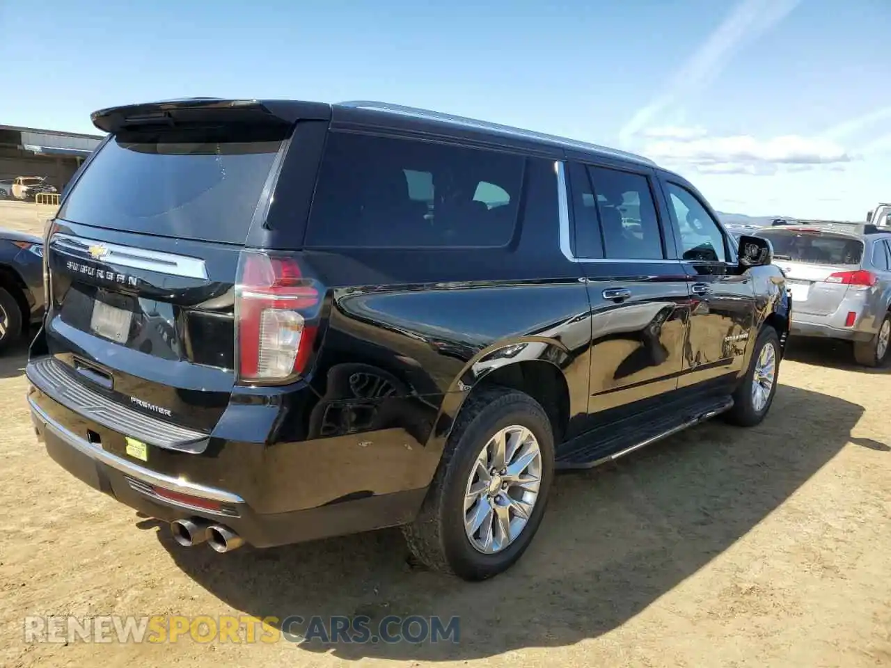 3 Photograph of a damaged car 1GNSCFKD4MR280839 CHEVROLET SUBURBAN 2021