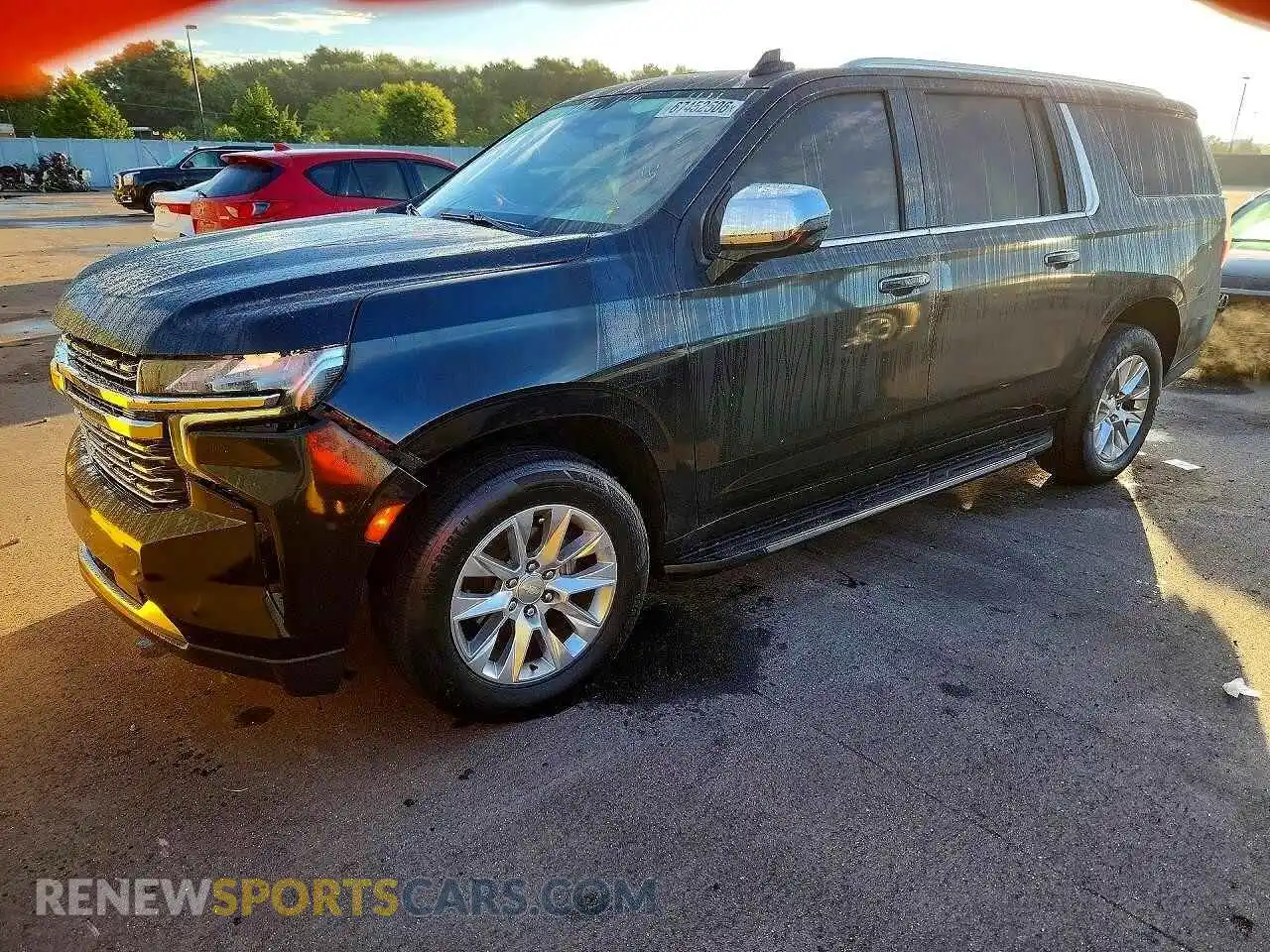 1 Photograph of a damaged car 1GNSCFKD5MR319972 CHEVROLET SUBURBAN 2021