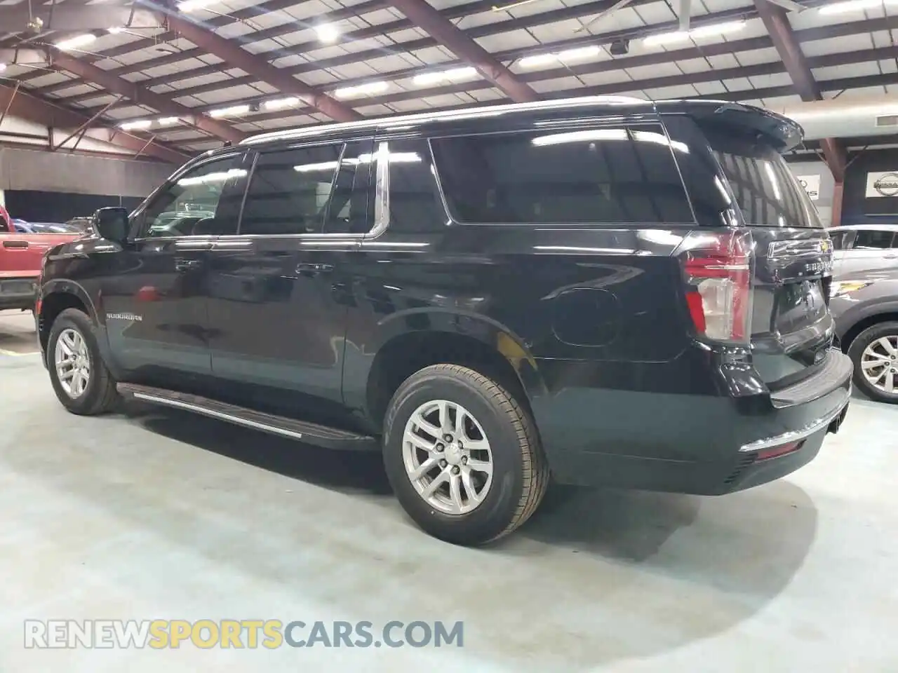2 Photograph of a damaged car 1GNSKBKD0MR211786 CHEVROLET SUBURBAN 2021
