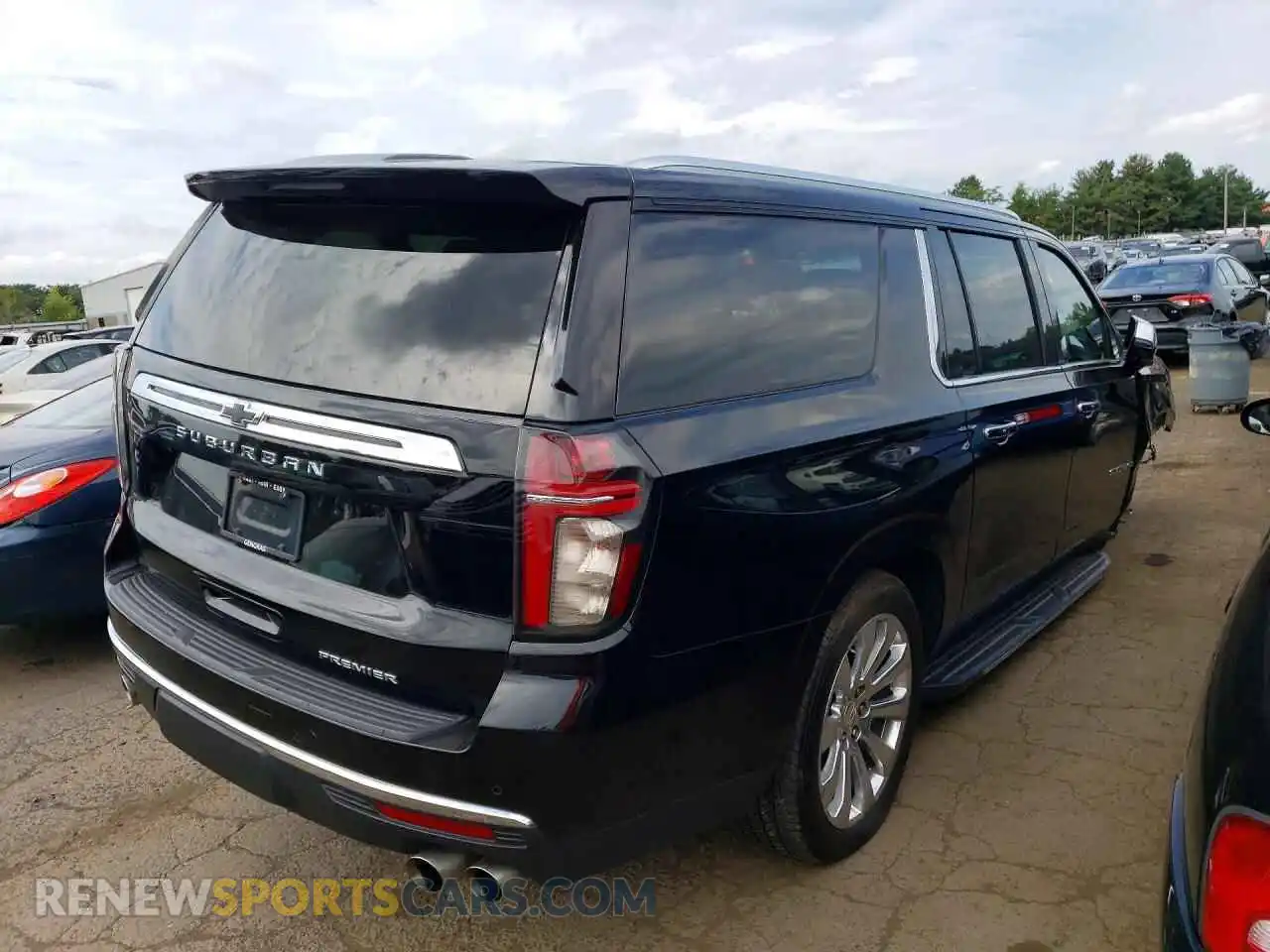 3 fotografías del automóvil dañado 1GNSKFKD2MR145149 CHEVROLET SUBURBAN 2021