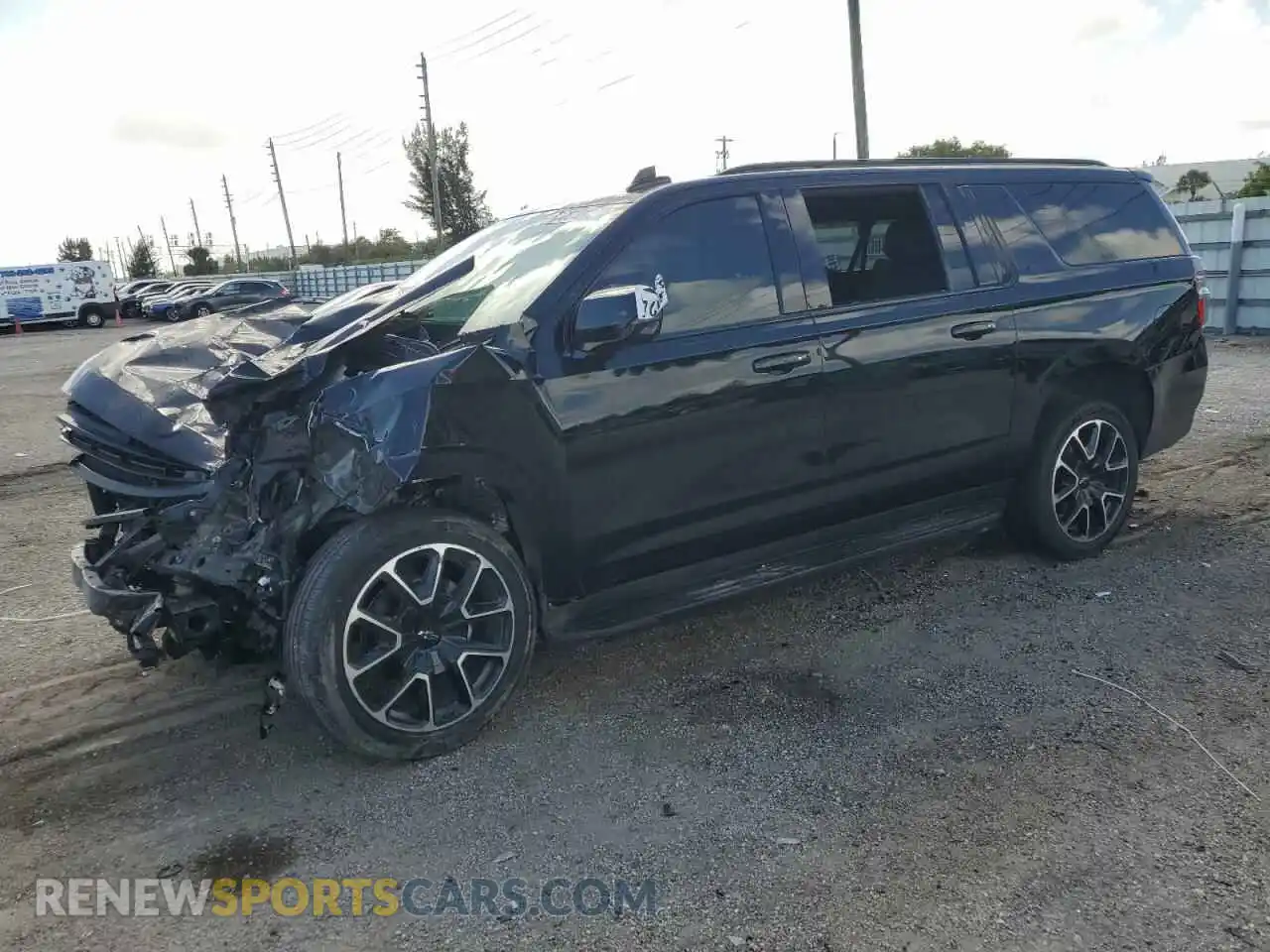 1 Photograph of a damaged car 1GNSCEKD1NR304560 CHEVROLET SUBURBAN 2022