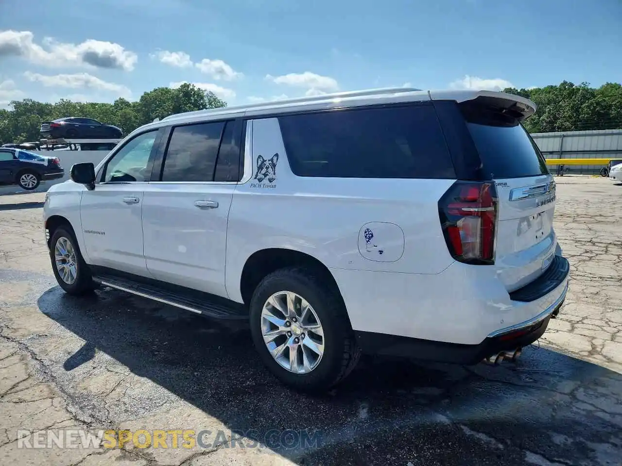 2 Photograph of a damaged car 1GNSCFKDXPR354995 CHEVROLET SUBURBAN 2023