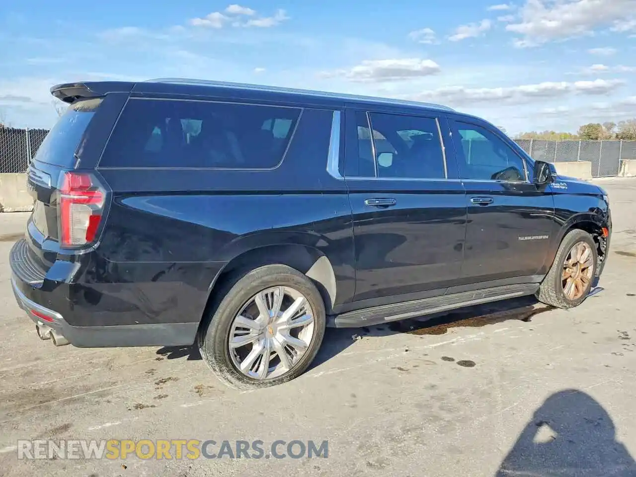 3 Photograph of a damaged car 1GNSCGKL9PR290932 CHEVROLET SUBURBAN 2023