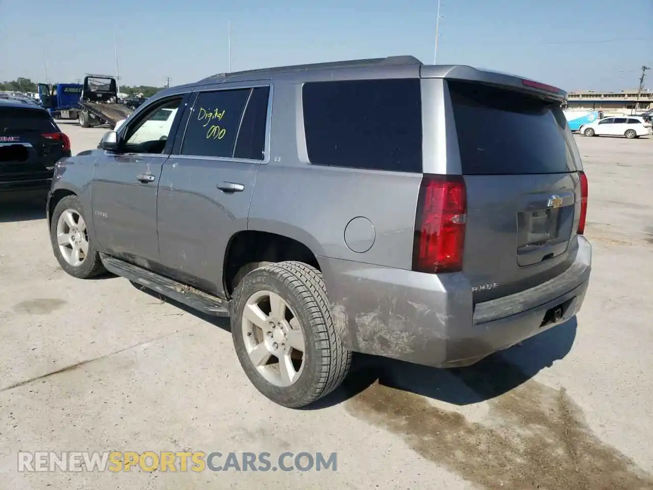 3 Photograph of a damaged car 1GNSCBKC9KR122686 CHEVROLET TAHOE 2019