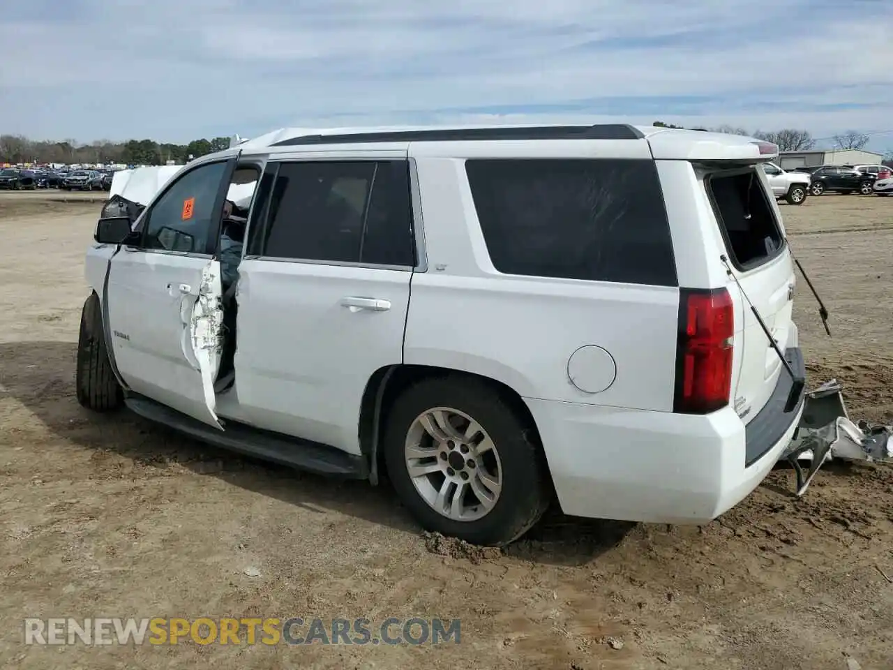 2 Photograph of a damaged car 1GNSCBKC0LR150751 CHEVROLET TAHOE 2020