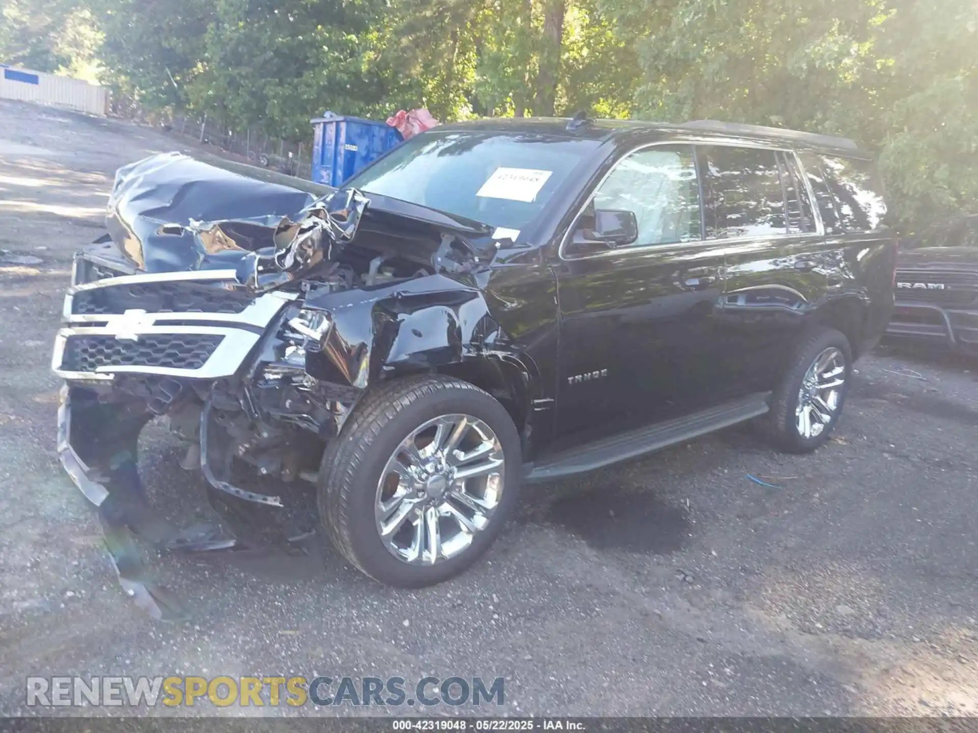 2 Photograph of a damaged car 1GNSCBKC6LR104941 CHEVROLET TAHOE 2020
