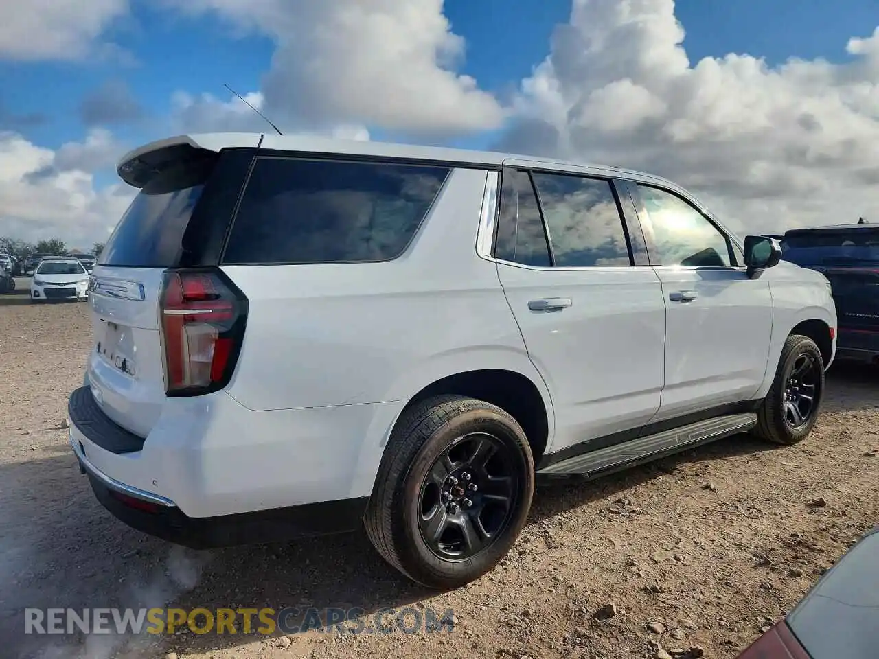 3 Photograph of a damaged car 1GBSCLED4MR297406 CHEVROLET TAHOE 2021