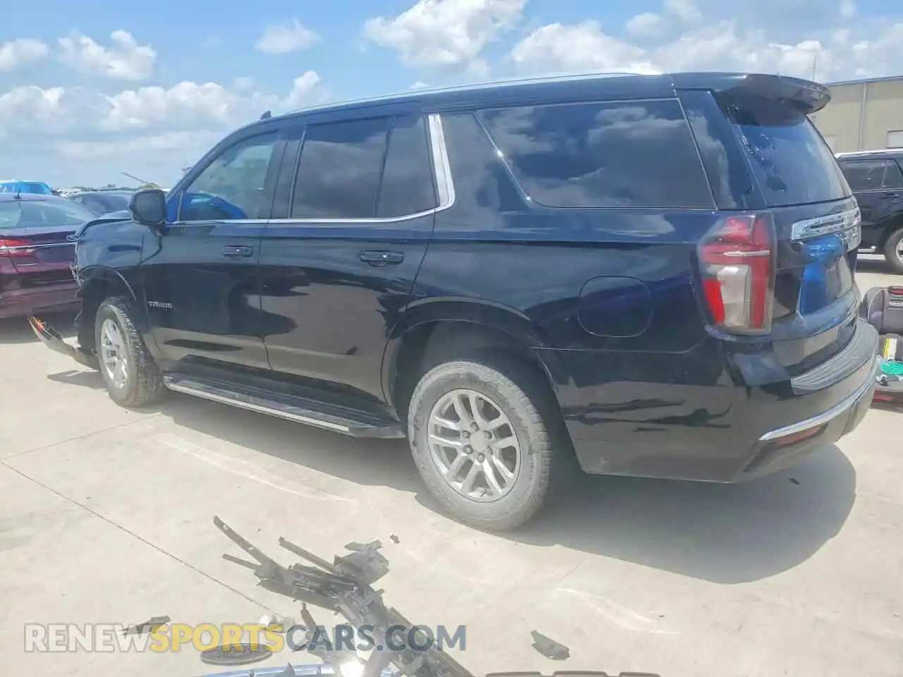 2 Photograph of a damaged car 1GNSCNKD2MR159351 CHEVROLET TAHOE 2021