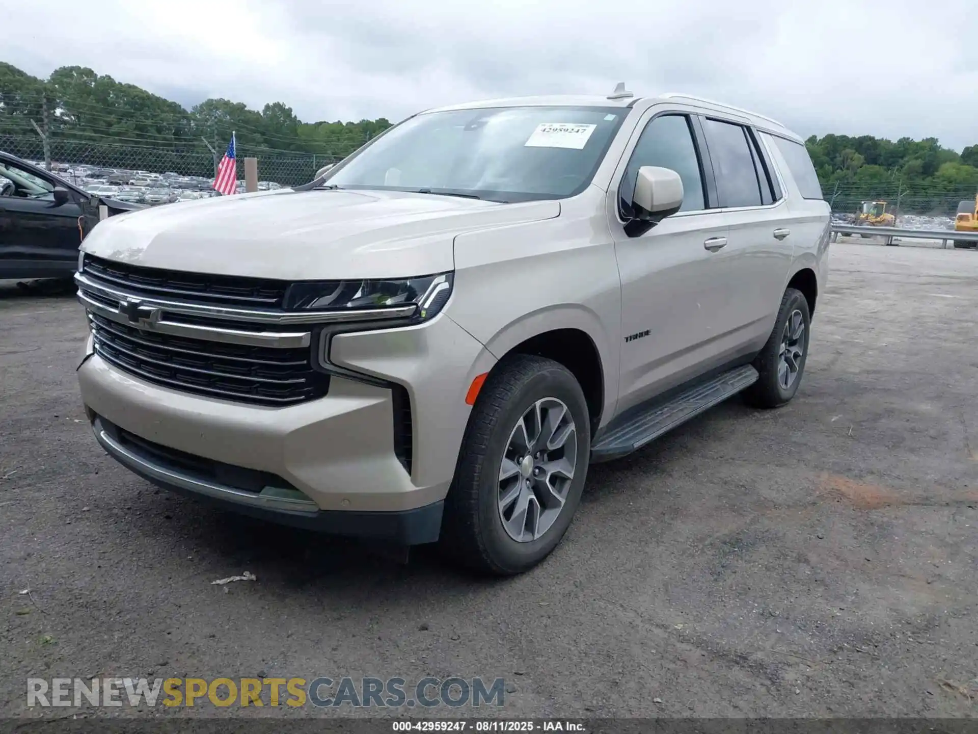 2 Photograph of a damaged car 1GNSCNKD2MR244786 CHEVROLET TAHOE 2021