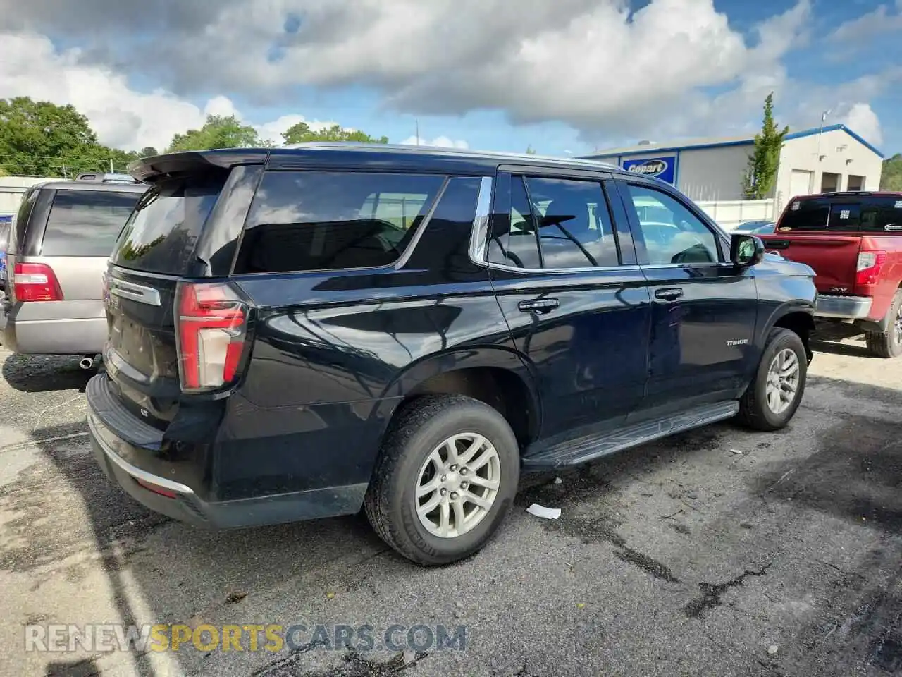 3 Фотография поврежденного автомобиля 1GNSCNKD5MR368986 CHEVROLET TAHOE 2021