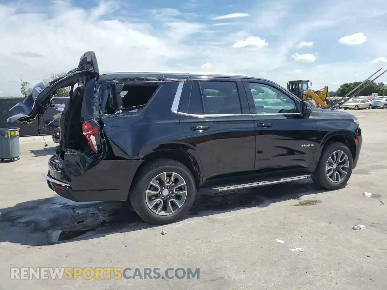 3 Photograph of a damaged car 1GNSCNKDXMR237553 CHEVROLET TAHOE 2021