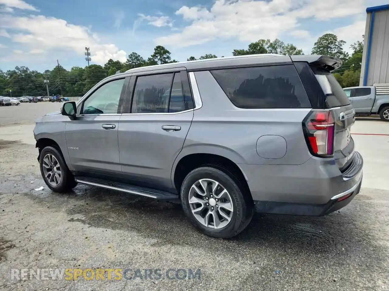 2 Photograph of a damaged car 1GNSCNKDXMR295260 CHEVROLET TAHOE 2021