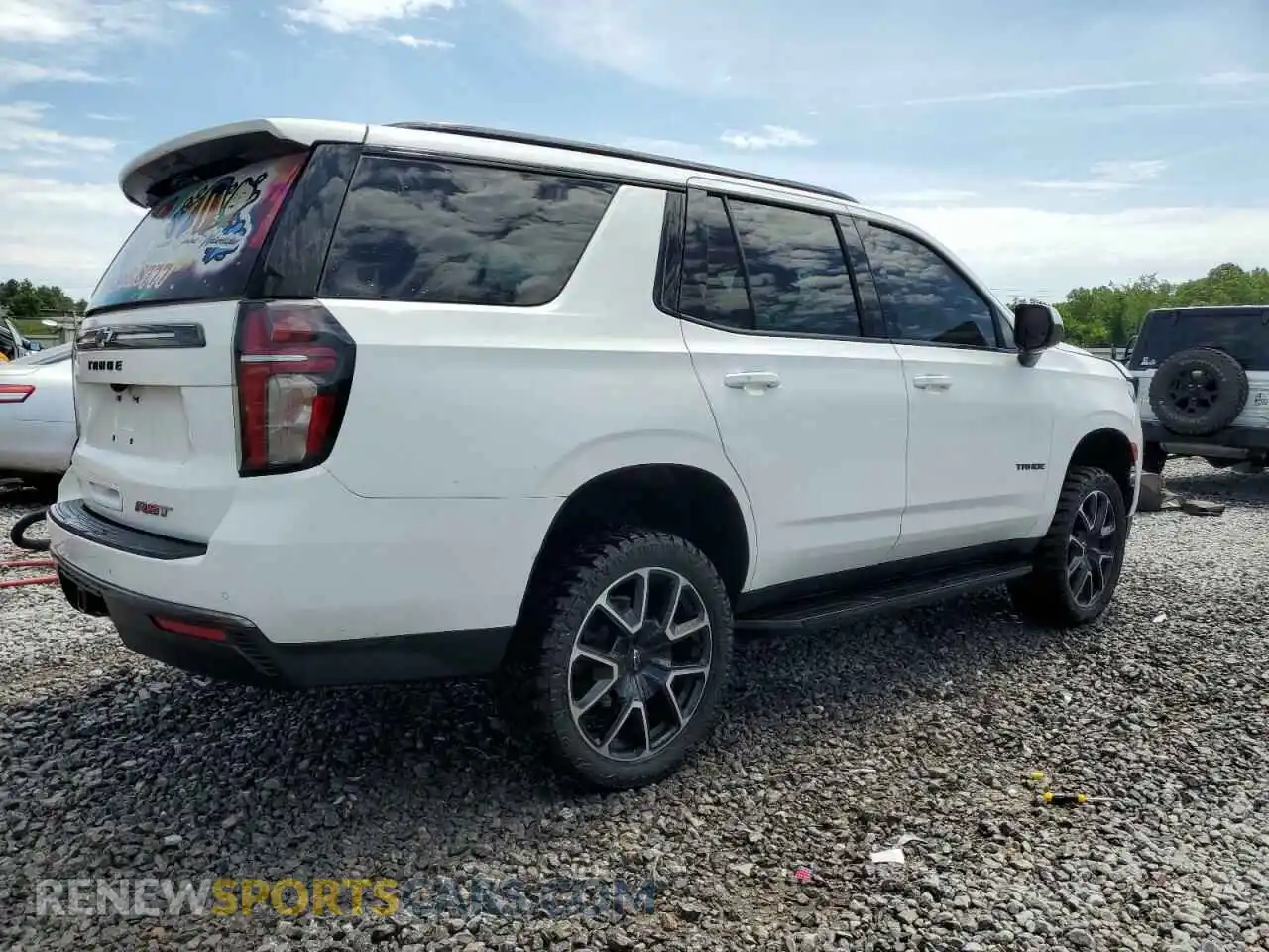 3 fotografías del automóvil dañado 1GNSCRKD9MR395972 CHEVROLET TAHOE 2021