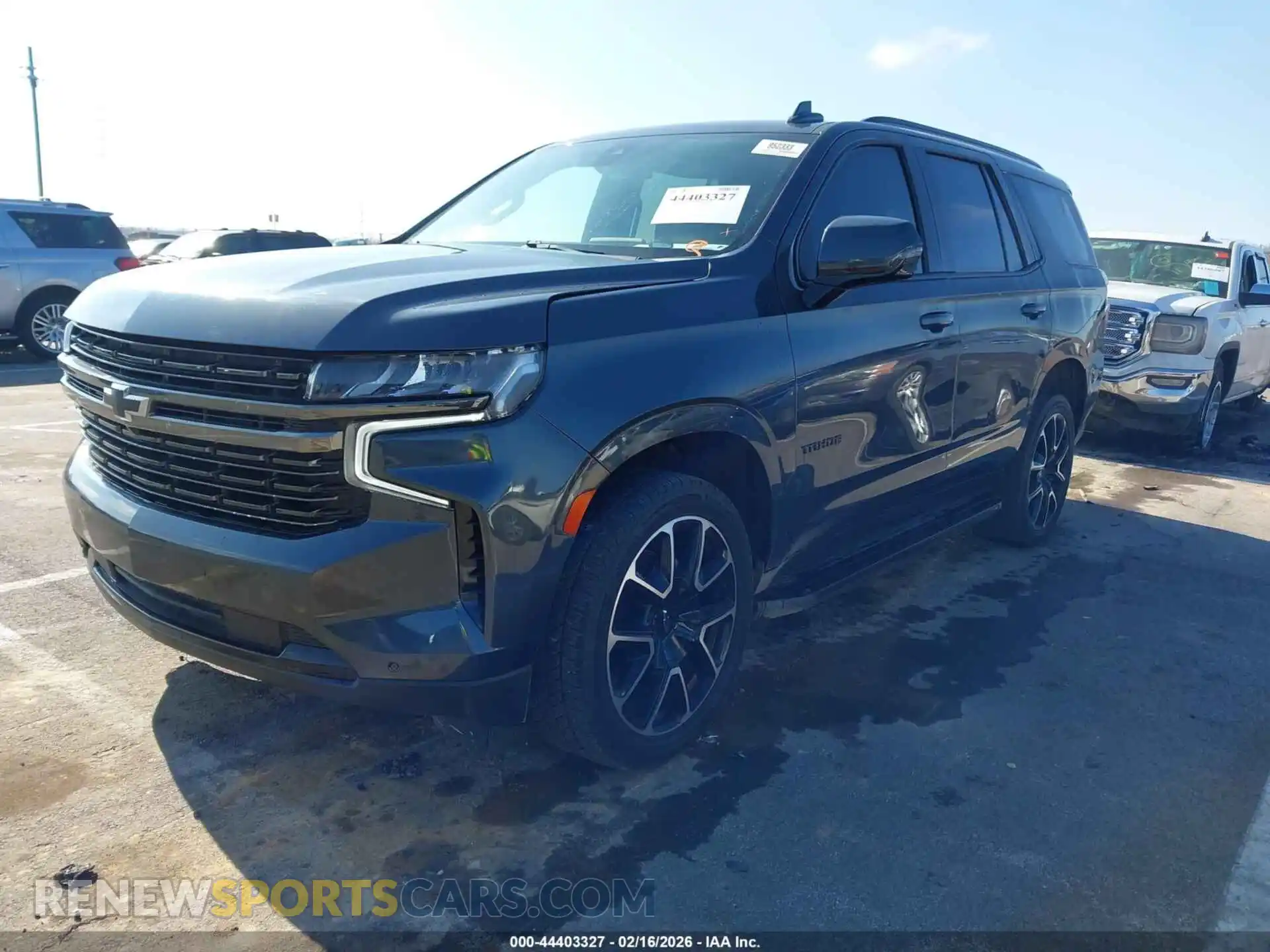 2 Photograph of a damaged car 1GNSCRKDOMR263540 CHEVROLET TAHOE 2021