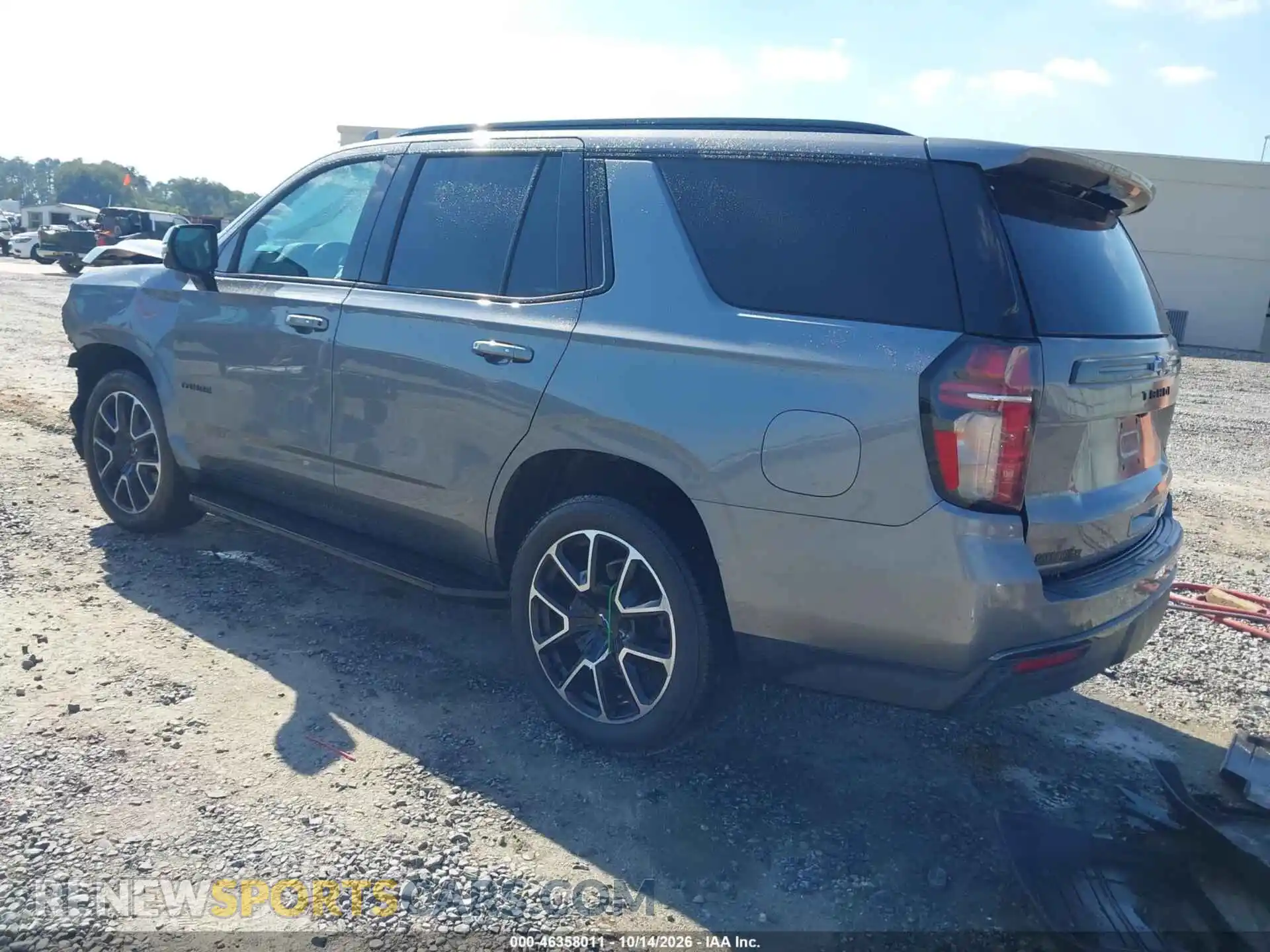 3 Photograph of a damaged car 1GNSCRKDXMR335733 CHEVROLET TAHOE 2021