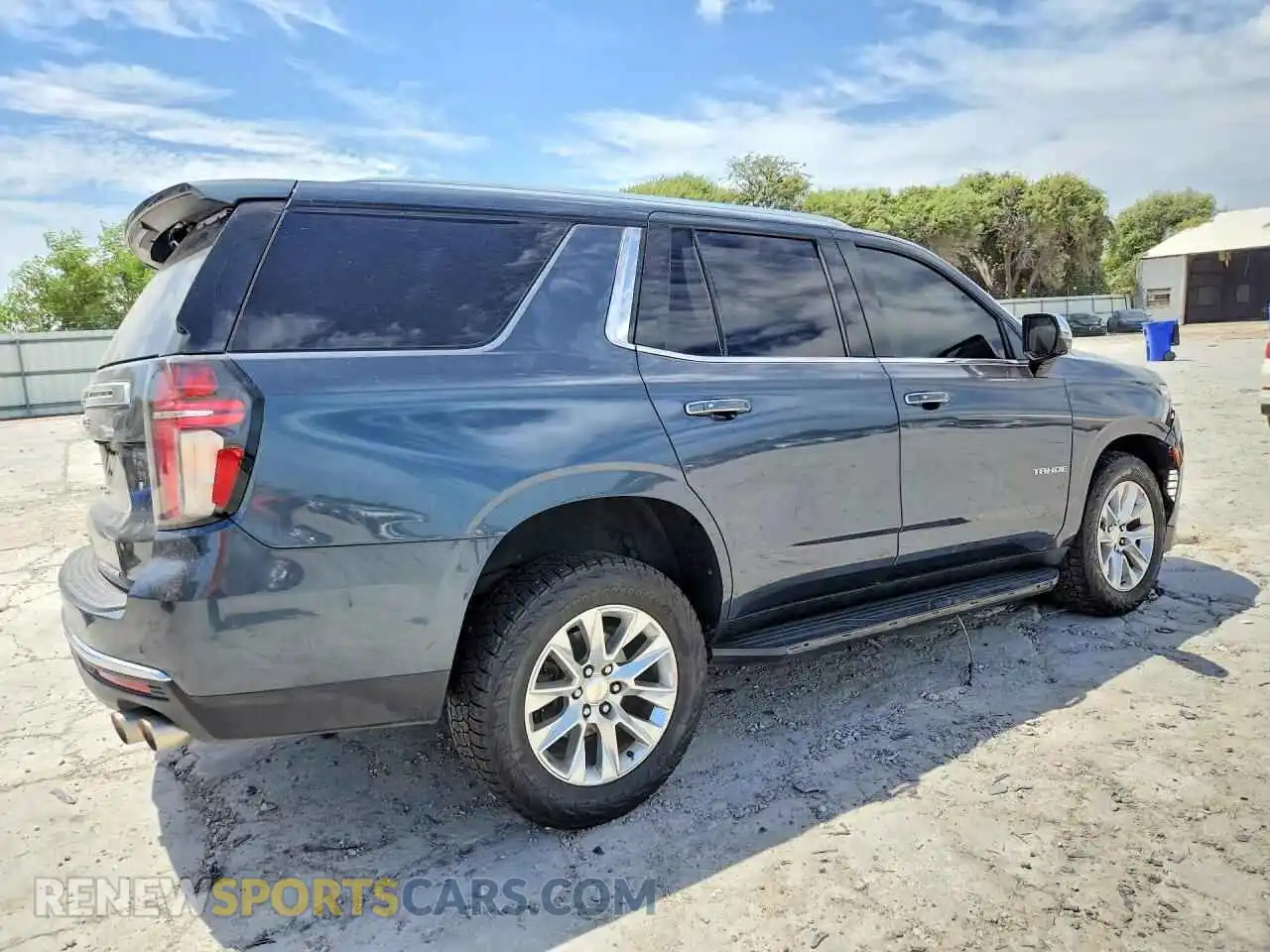 3 fotografías del automóvil dañado 1GNSCSKDXMR339448 CHEVROLET TAHOE 2021