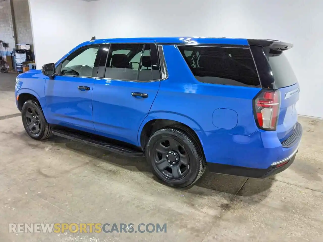 2 Photograph of a damaged car 1GNSKLED0MR453379 CHEVROLET TAHOE 2021