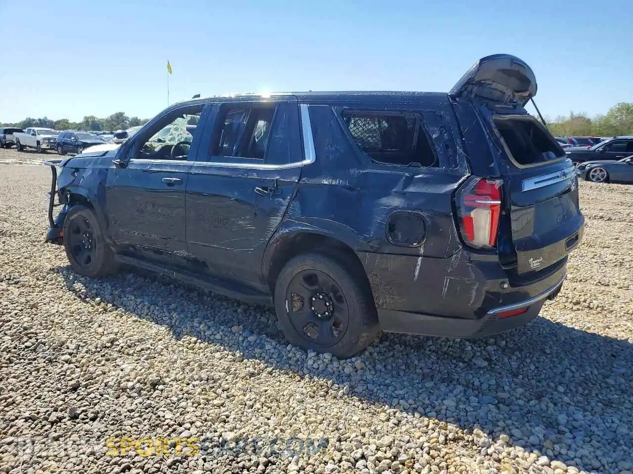 2 Фотография поврежденного автомобиля 1GNSKLED3MR462139 CHEVROLET TAHOE 2021