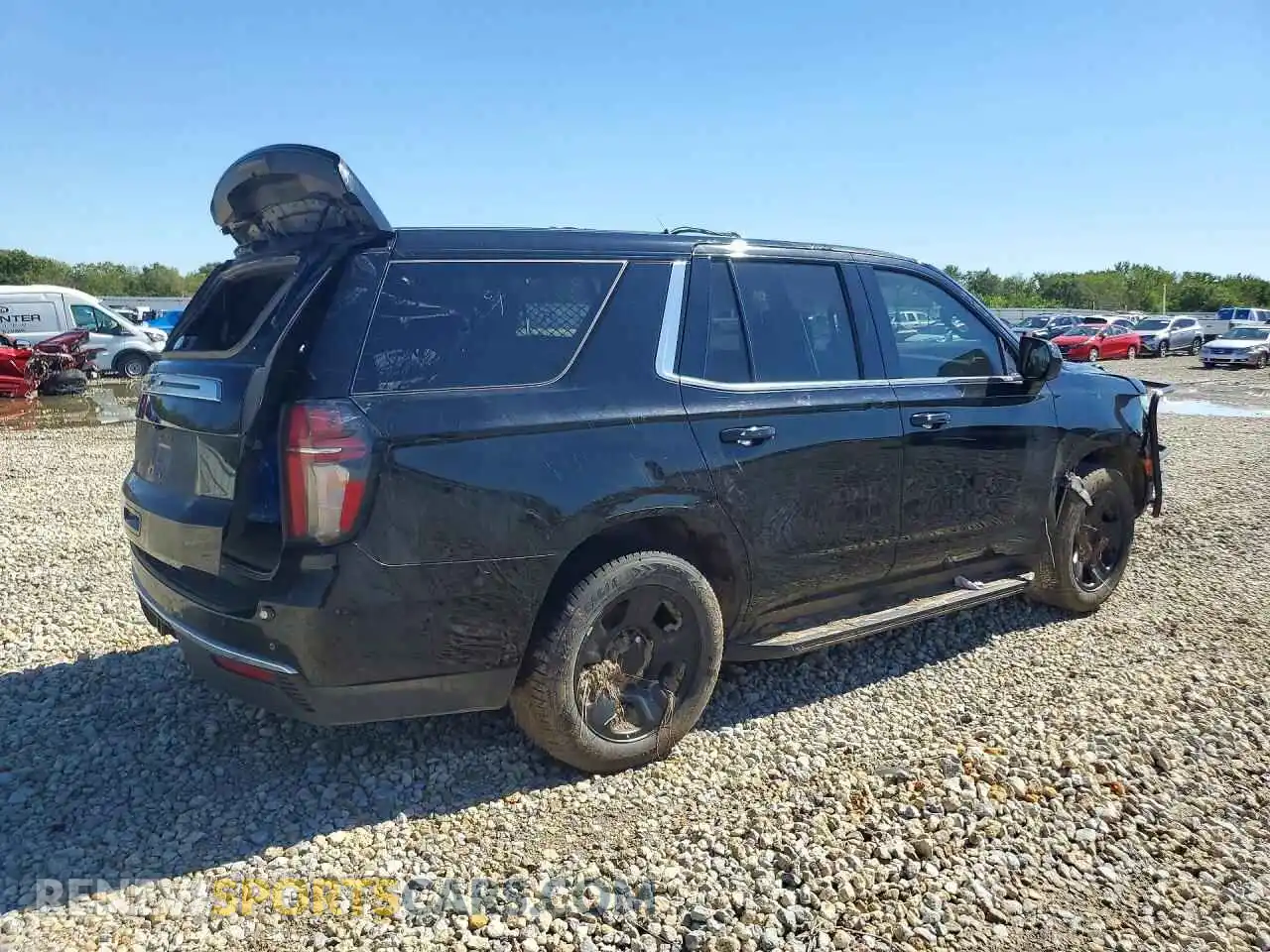 3 Фотография поврежденного автомобиля 1GNSKLED3MR462139 CHEVROLET TAHOE 2021