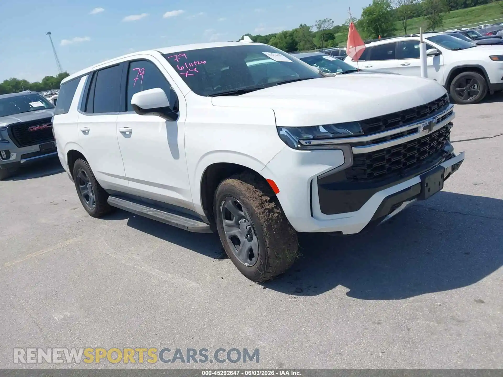1 Photograph of a damaged car 1GNSKLED5MR410737 CHEVROLET TAHOE 2021