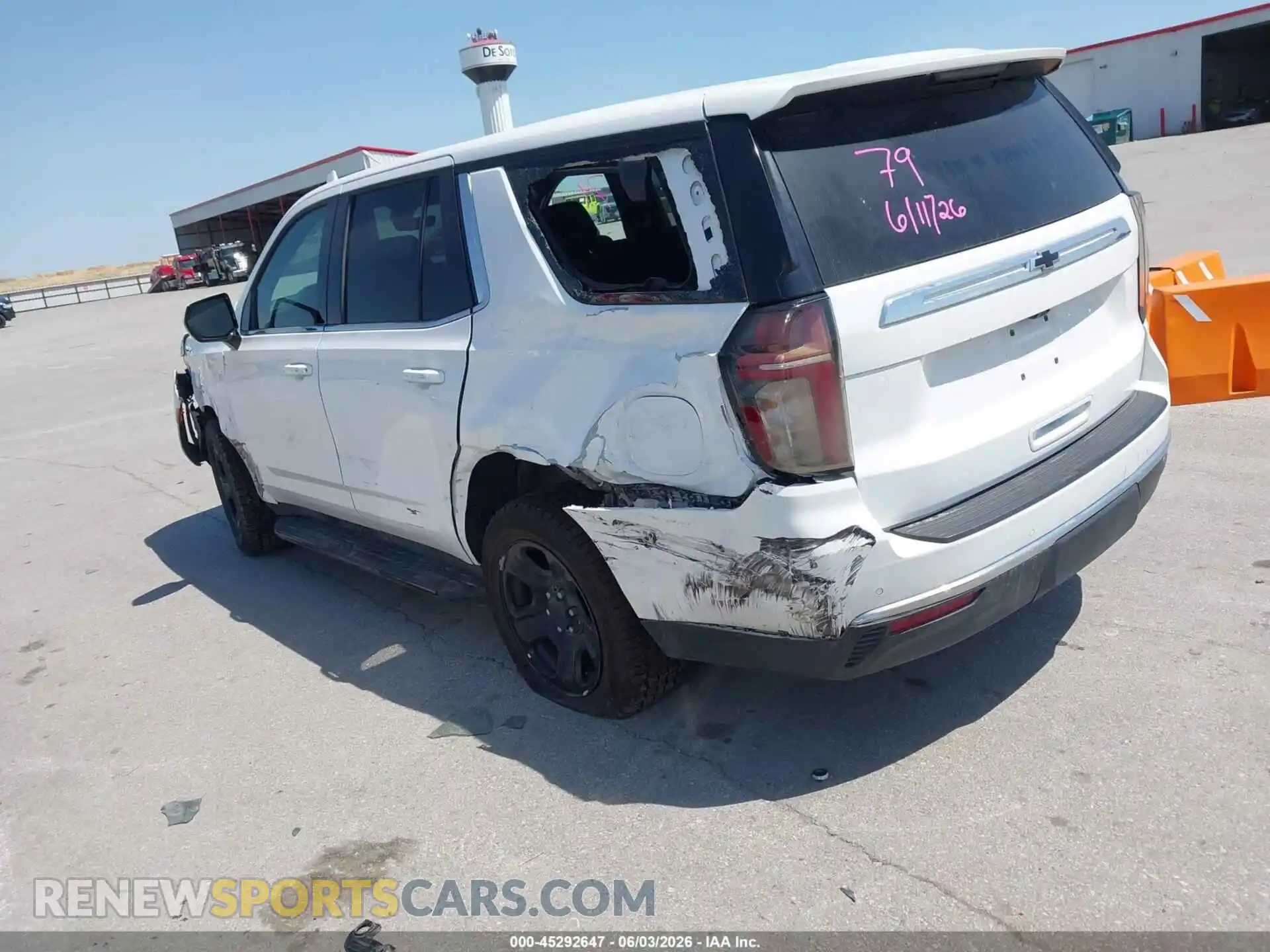 3 Photograph of a damaged car 1GNSKLED5MR410737 CHEVROLET TAHOE 2021