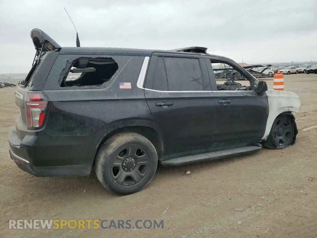3 Photograph of a damaged car 1GNSKLED7MR407631 CHEVROLET TAHOE 2021