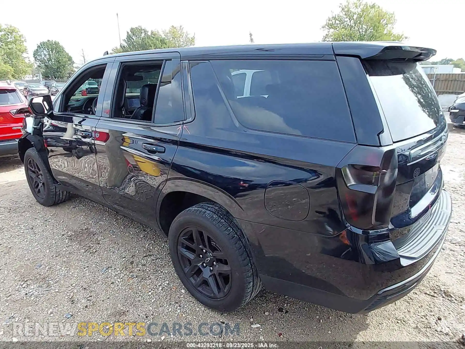 3 Photograph of a damaged car 1GNSKLEDXMR171878 CHEVROLET TAHOE 2021