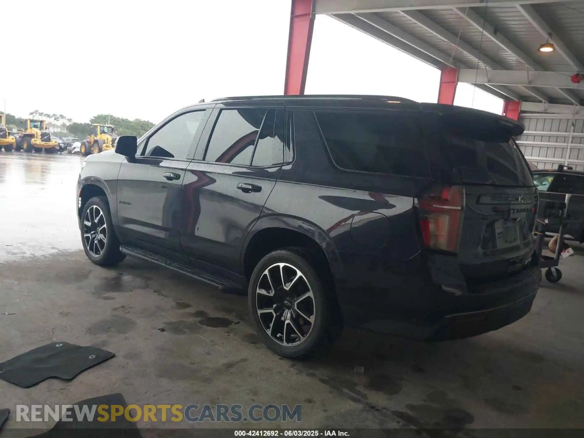 3 Photograph of a damaged car 1GNSCRKD3NR306480 CHEVROLET TAHOE 2022