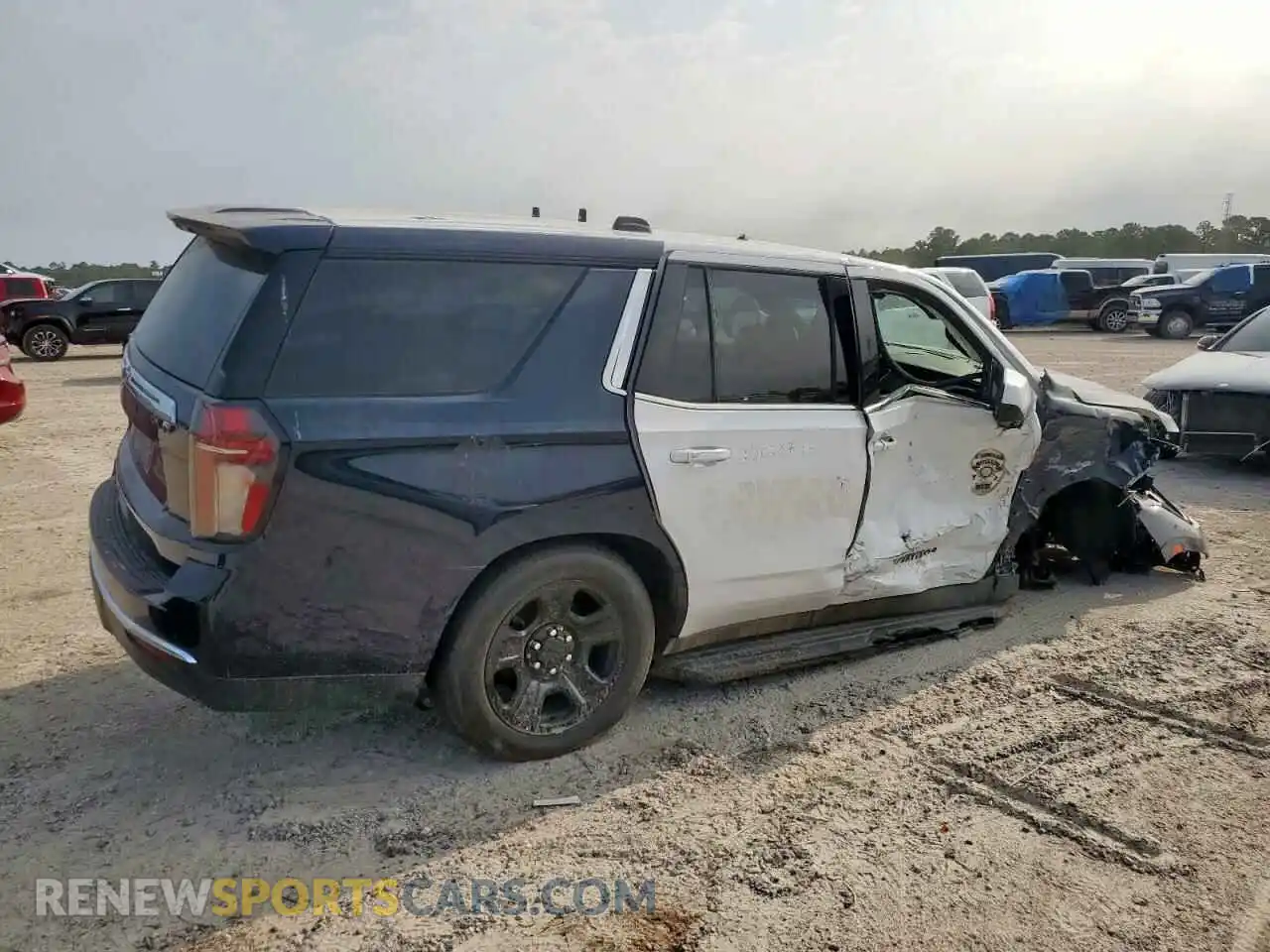 3 Photograph of a damaged car 1GBSCLED2PR176720 CHEVROLET TAHOE 2023