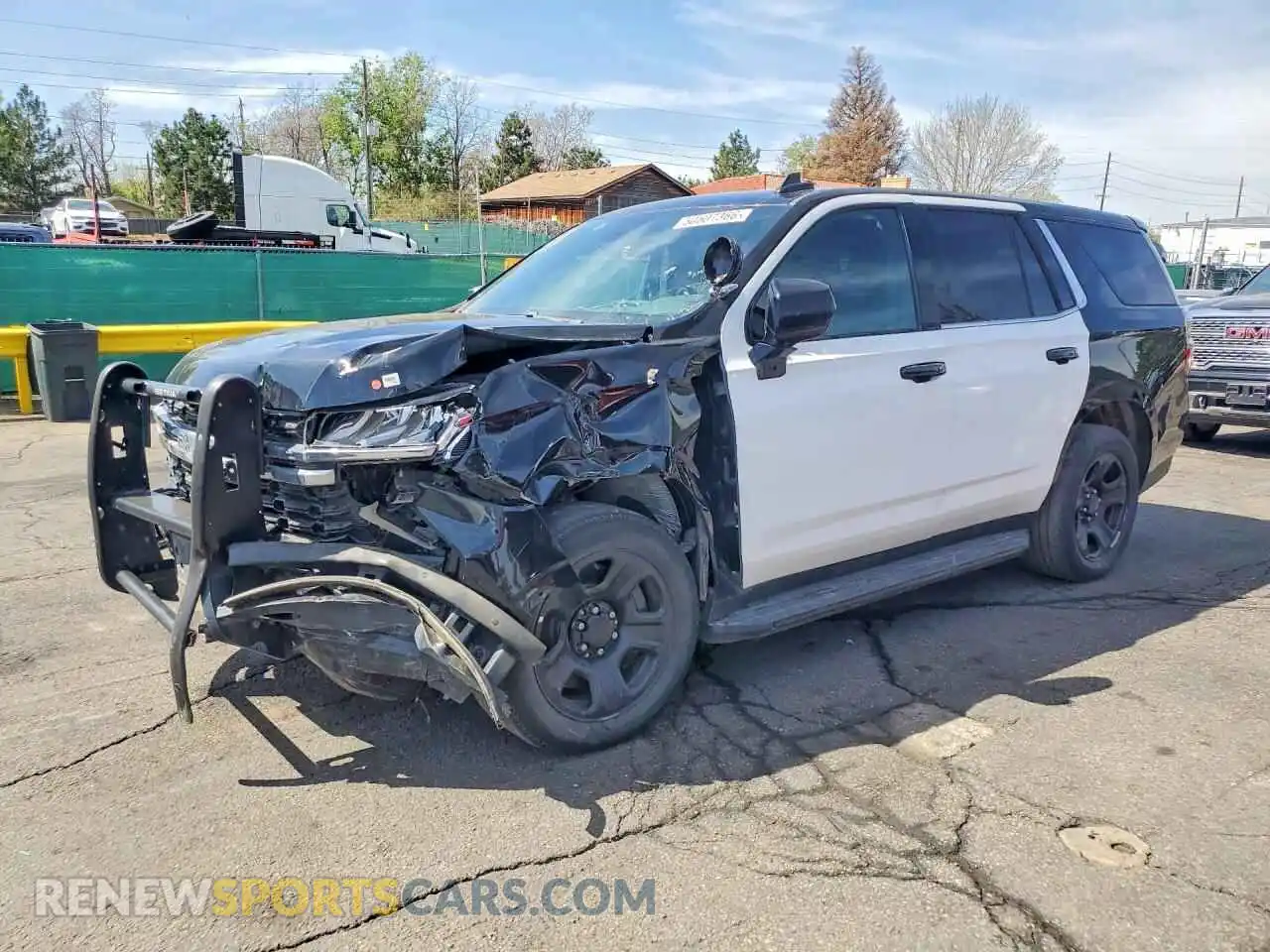 1 Фотография поврежденного автомобиля 1GBSKLED1PR128886 CHEVROLET TAHOE 2023