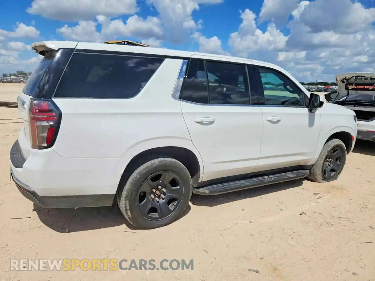3 Photograph of a damaged car 1GNSCLED2PR285956 CHEVROLET TAHOE 2023